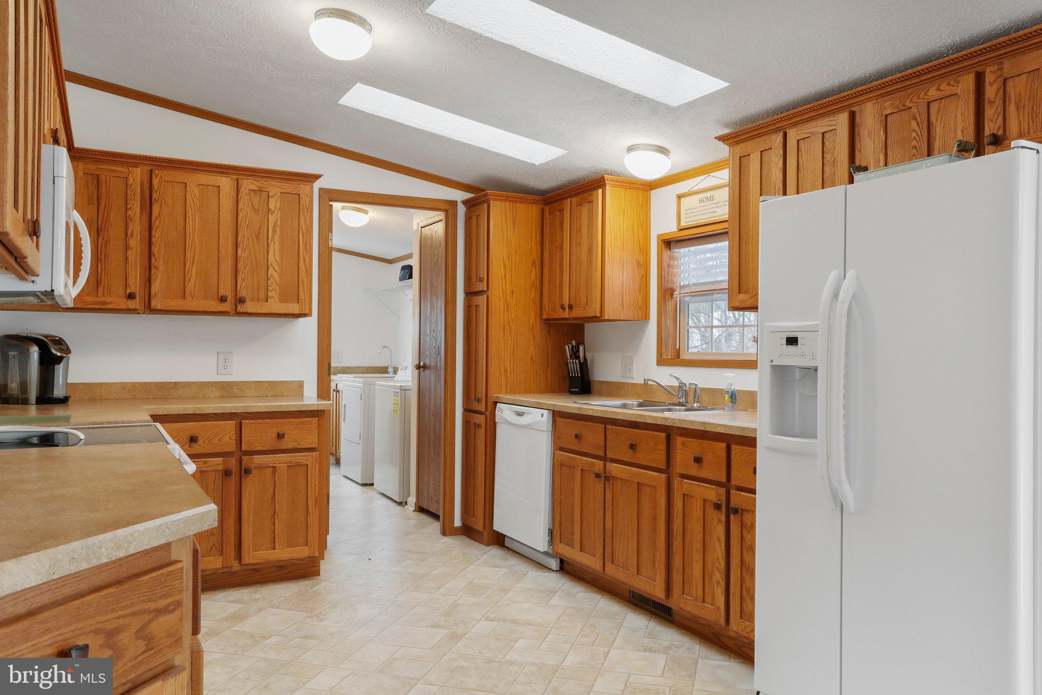 HAMPSHIRE COUNTY - Residential