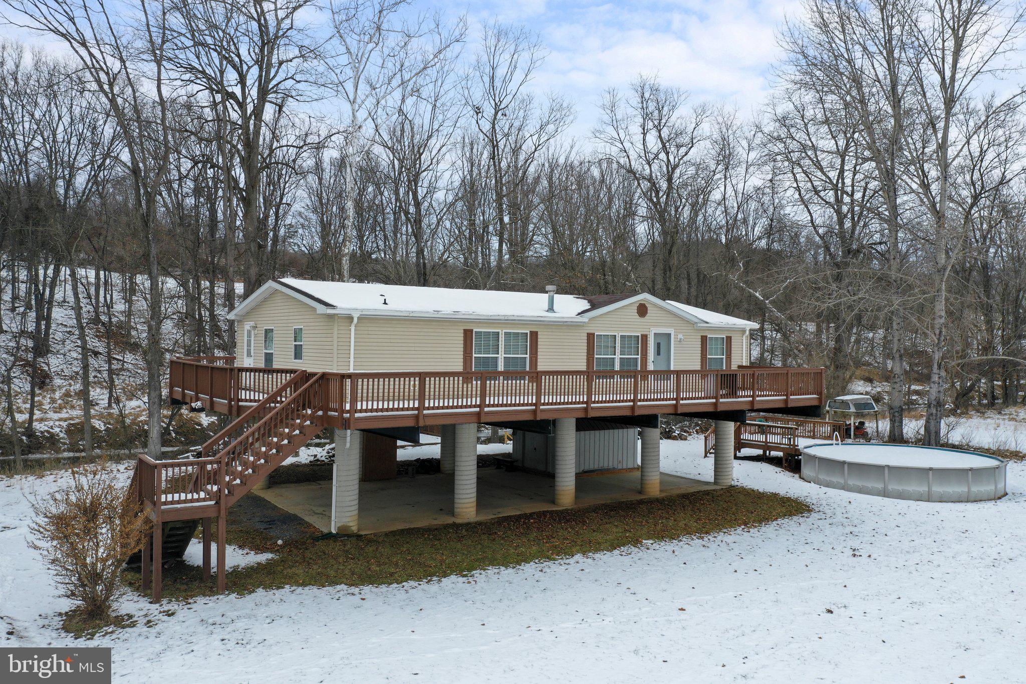 HAMPSHIRE COUNTY - Residential