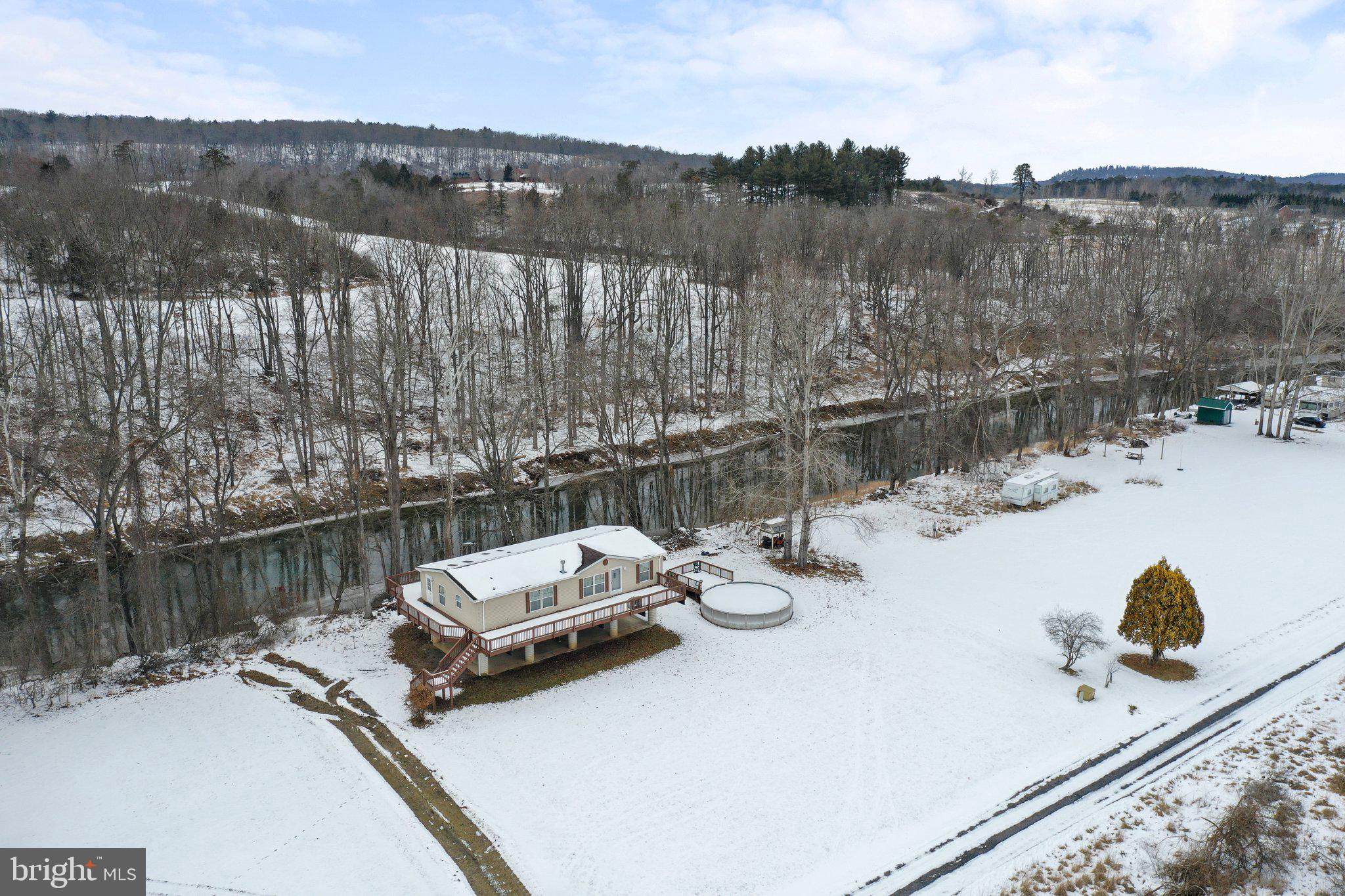 HAMPSHIRE COUNTY - Residential