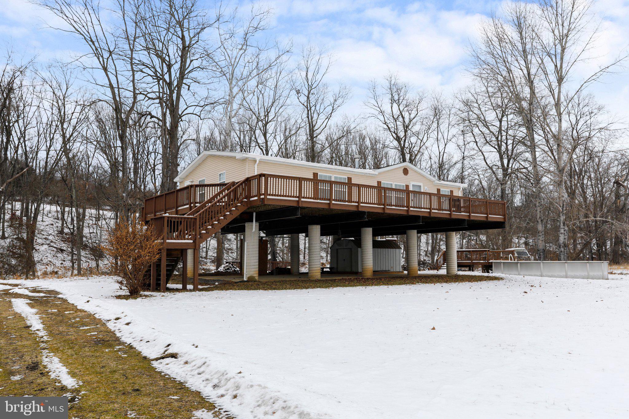 HAMPSHIRE COUNTY - Residential