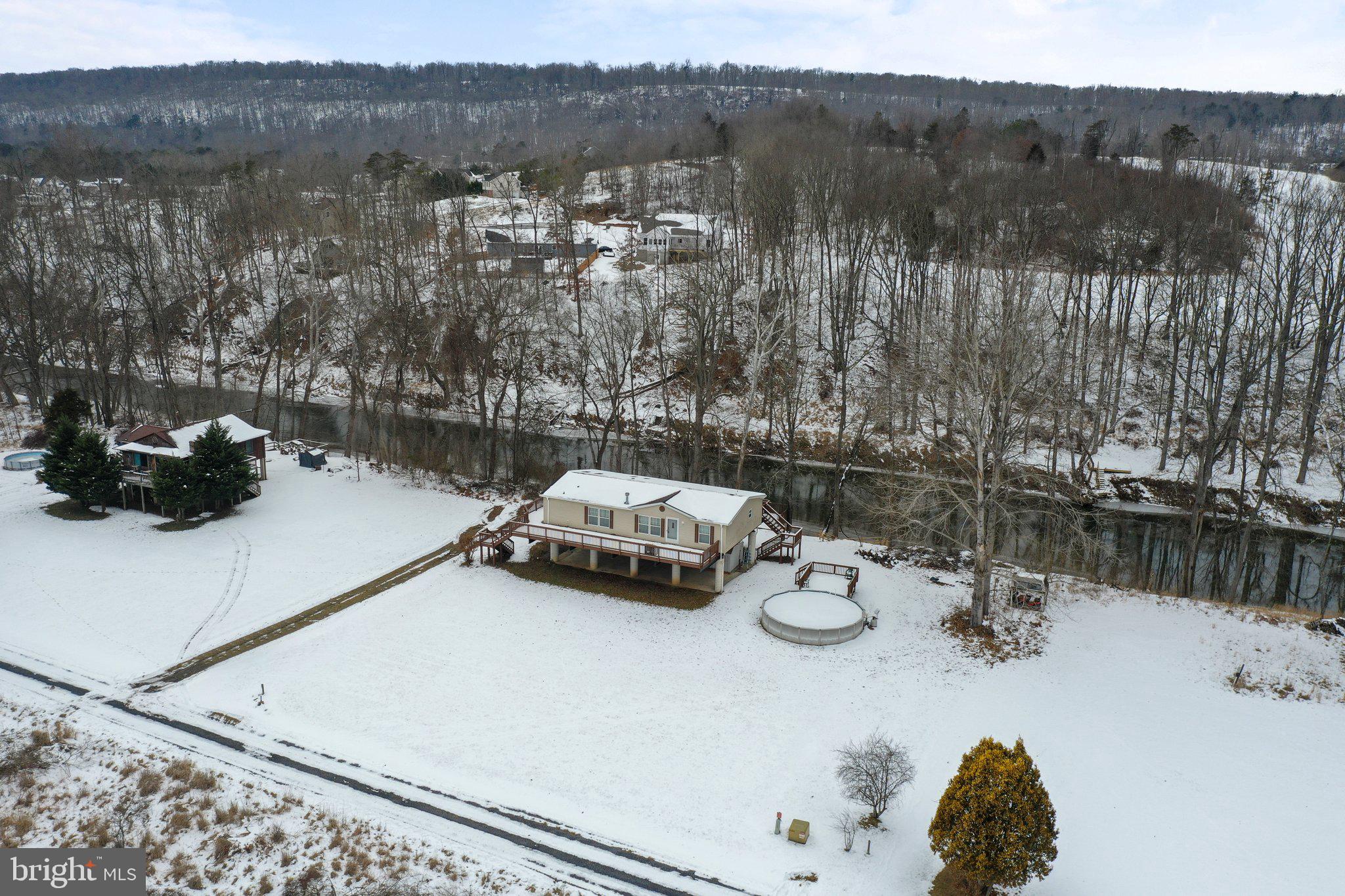 HAMPSHIRE COUNTY - Residential