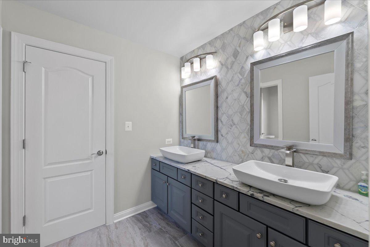 LENAH RUN - Residential