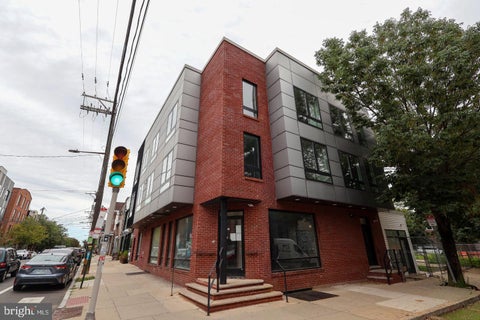 Photo of 2001 Frankford Ave, PHILADELPHIA, PA 19125 (MLS # PAPH2673666)