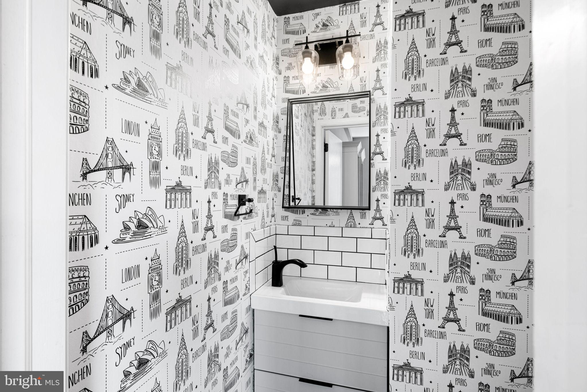 SOCIETY HILL - Residential