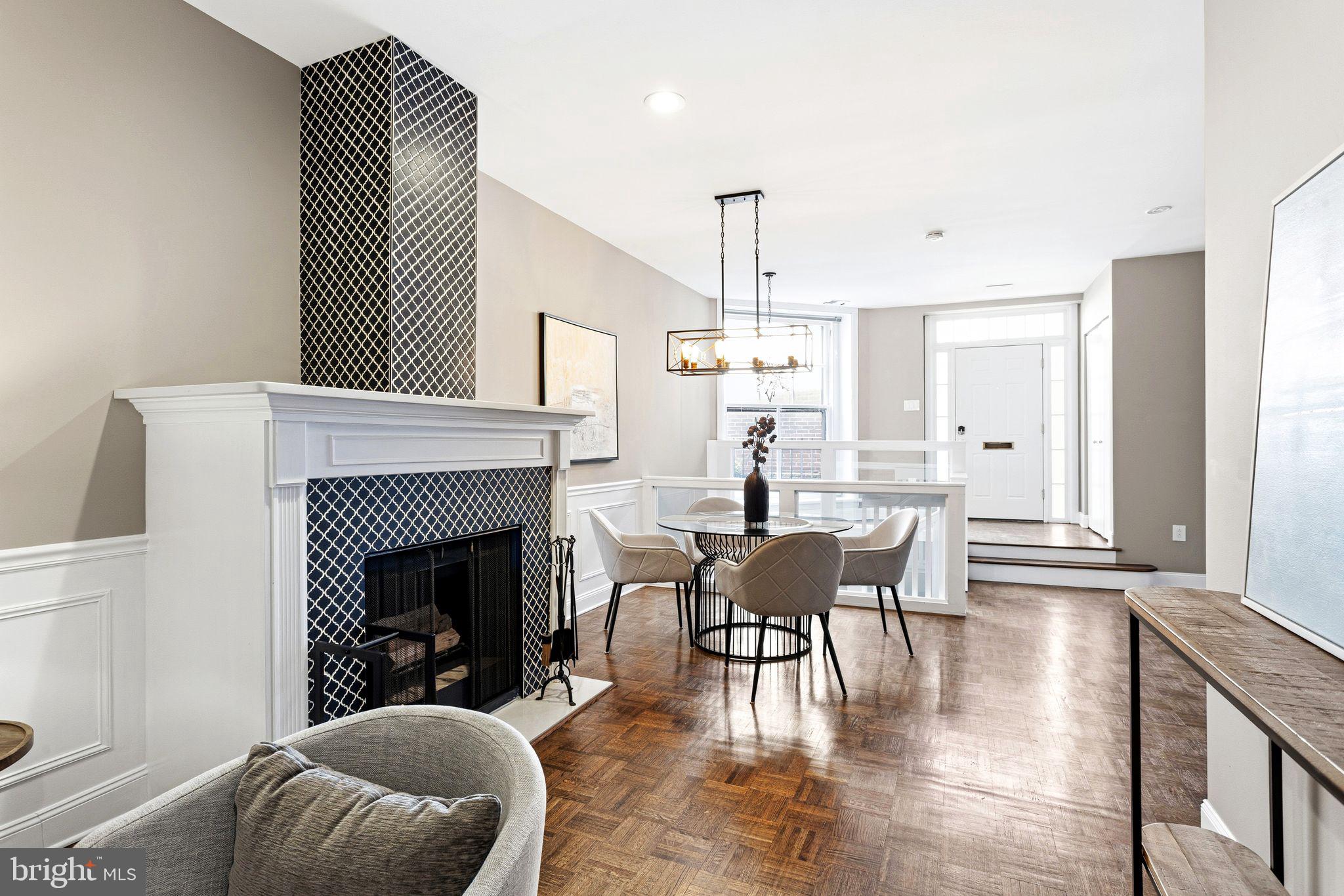 SOCIETY HILL - Residential