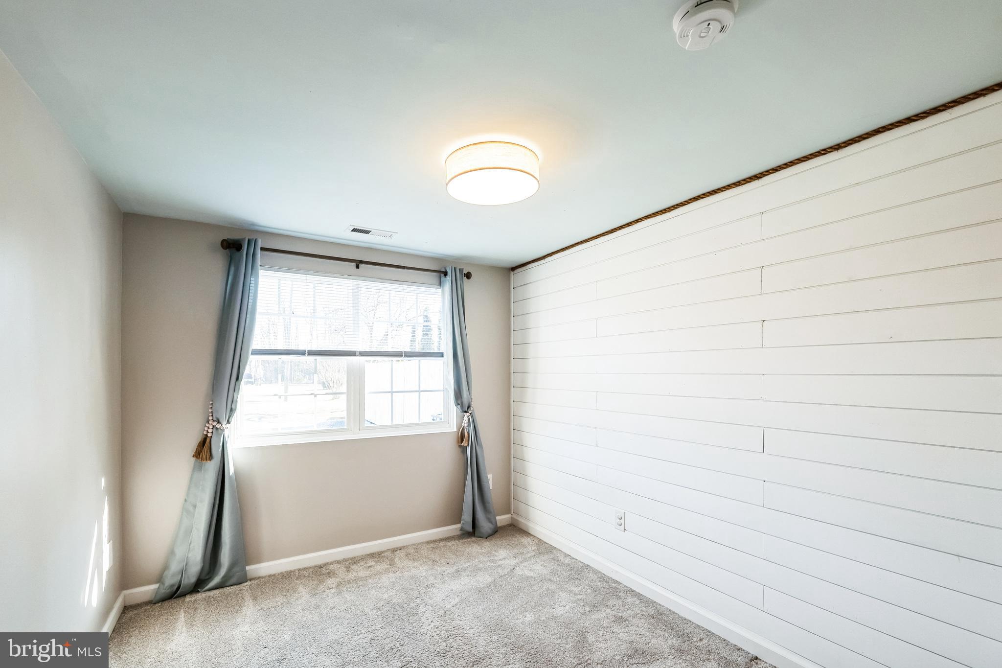 BOWLEYS QUARTERS - Residential