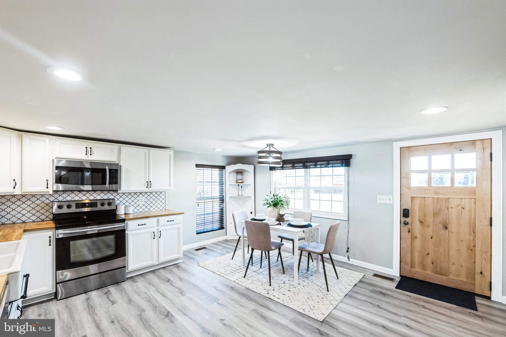 BOWLEYS QUARTERS - Residential