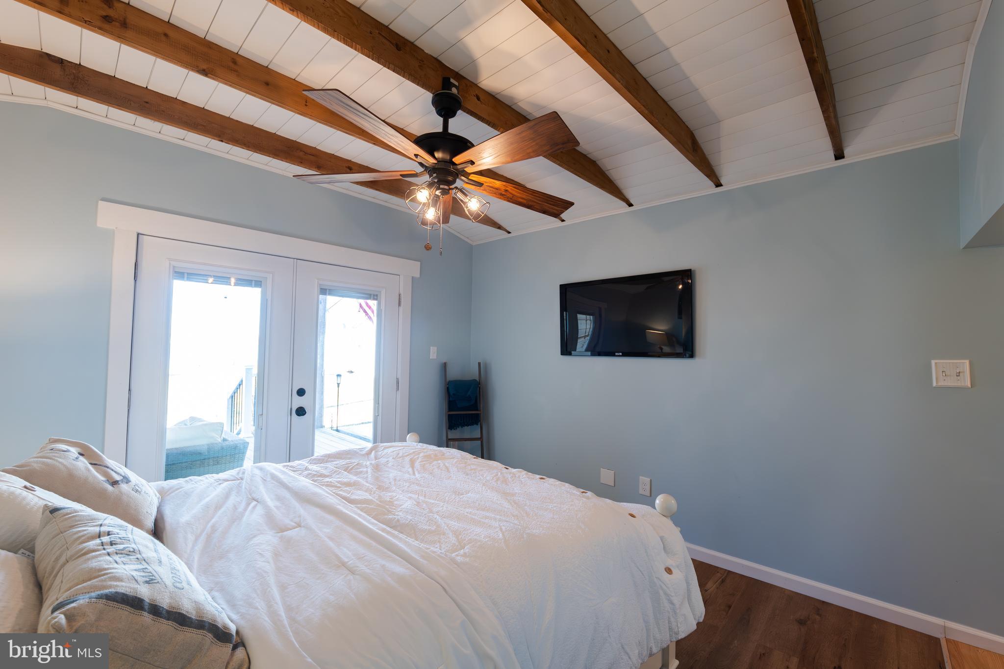 BOWLEYS QUARTERS - Residential