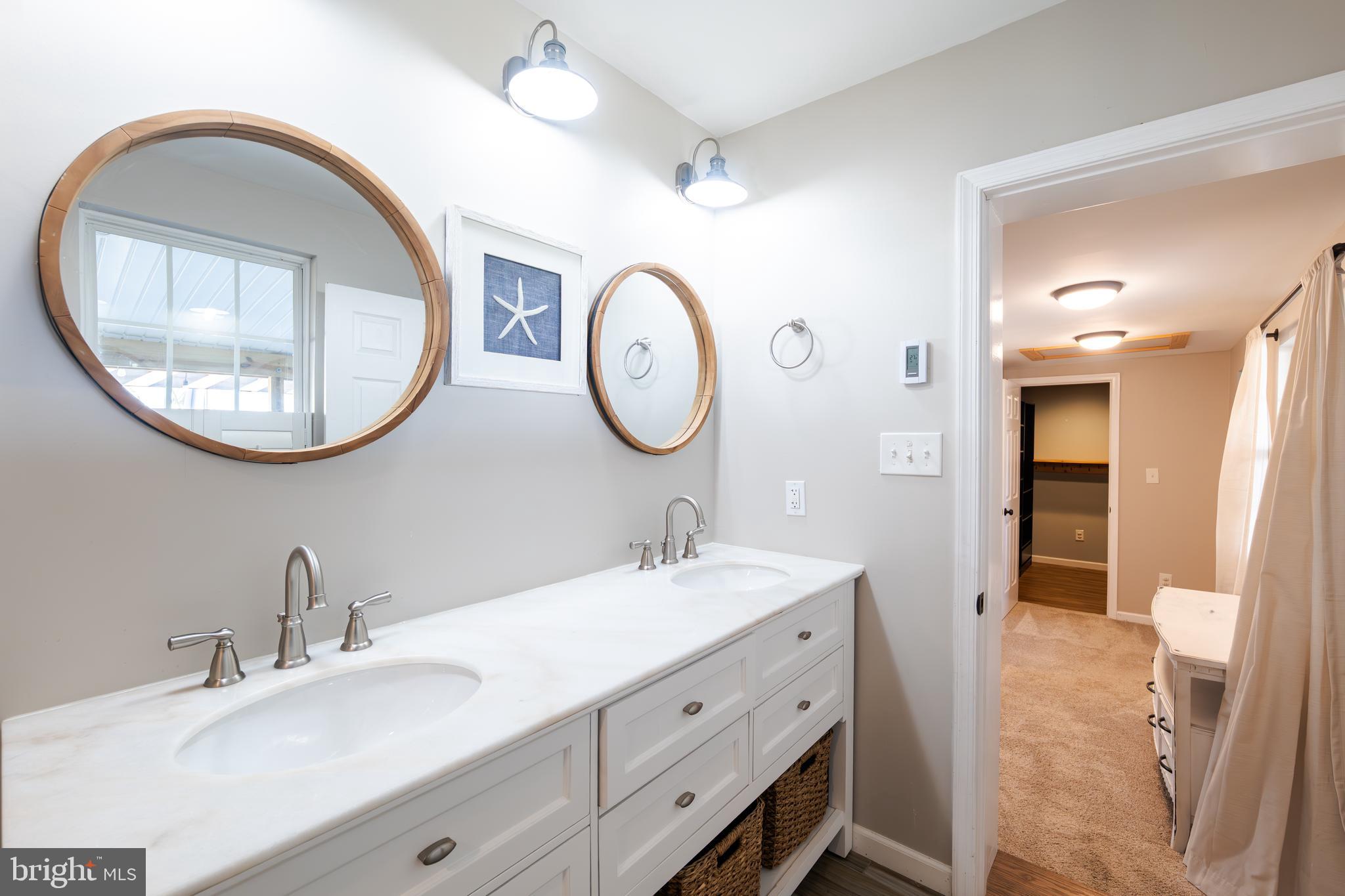 BOWLEYS QUARTERS - Residential