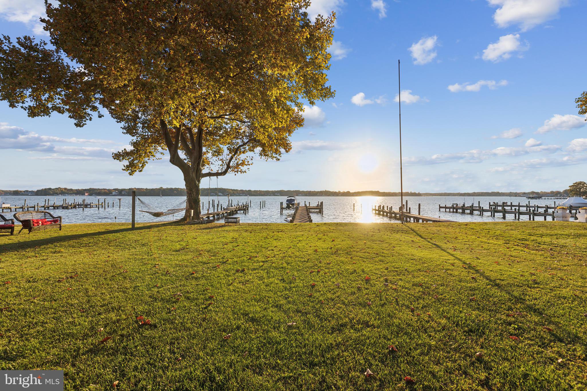 BOWLEYS QUARTERS - Residential
