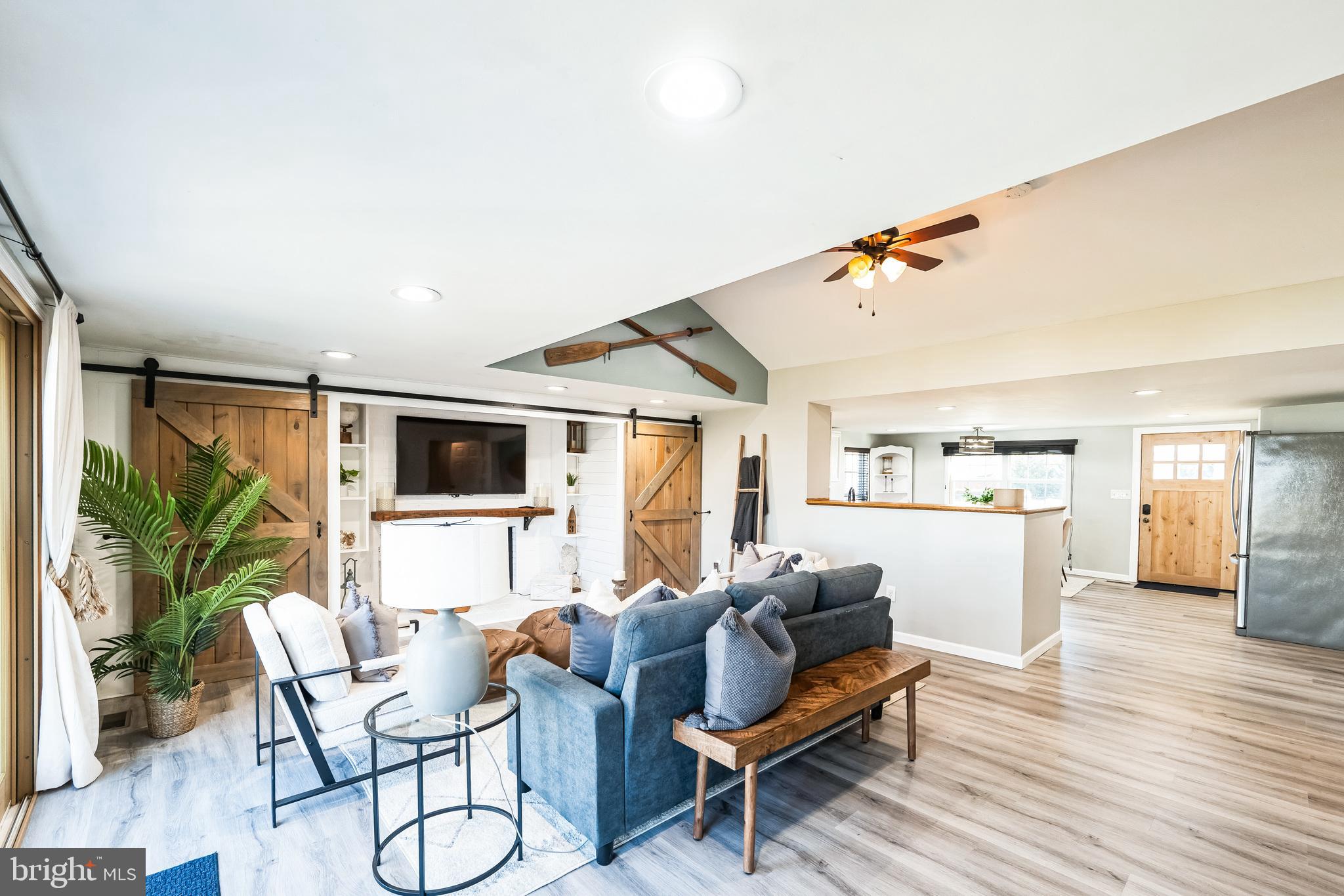 BOWLEYS QUARTERS - Residential