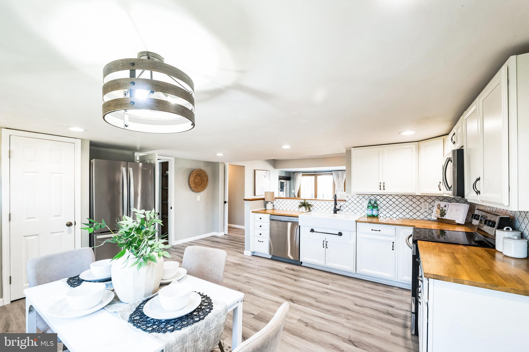 BOWLEYS QUARTERS - Residential