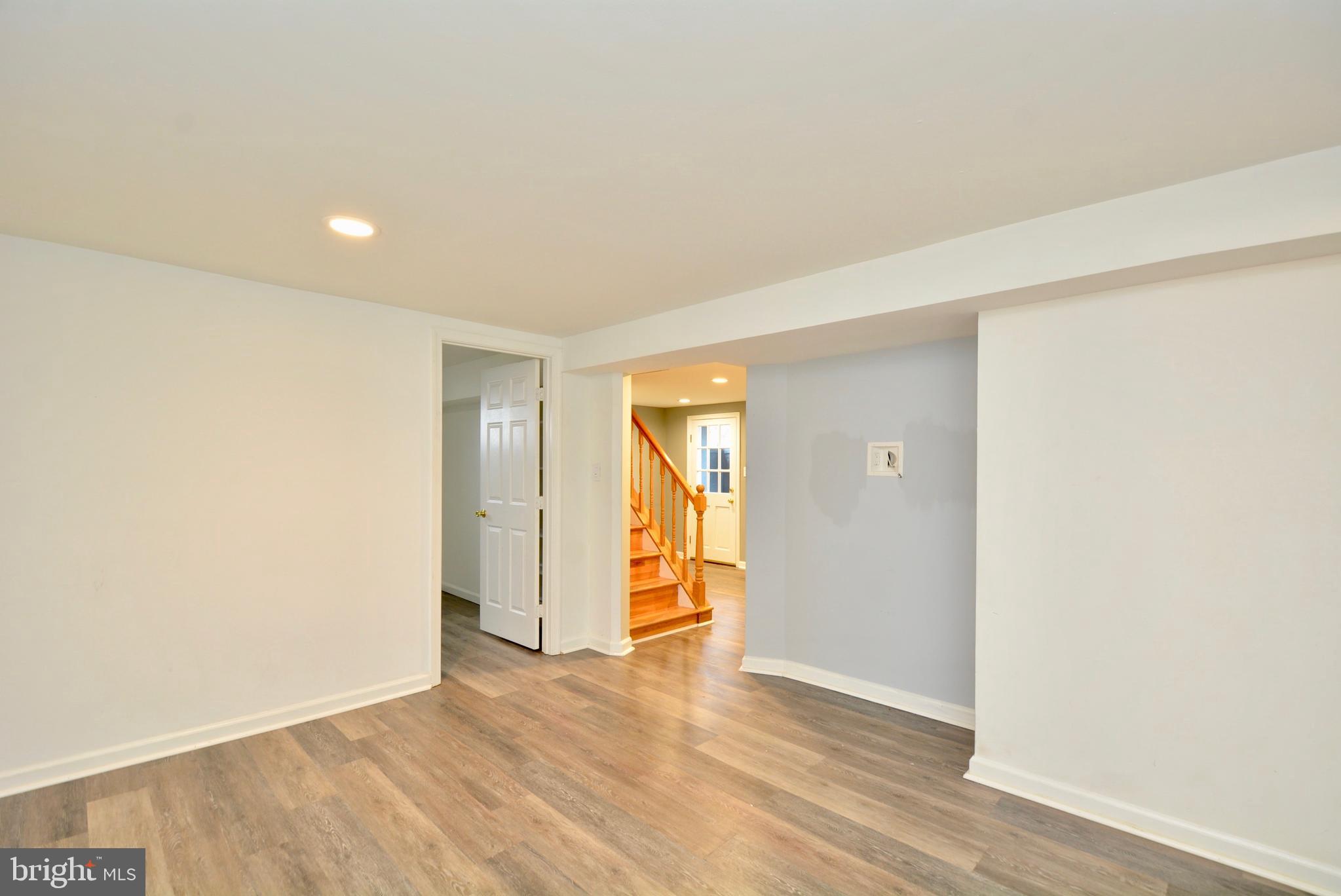 FOREST HEIGHTS - Residential Lease