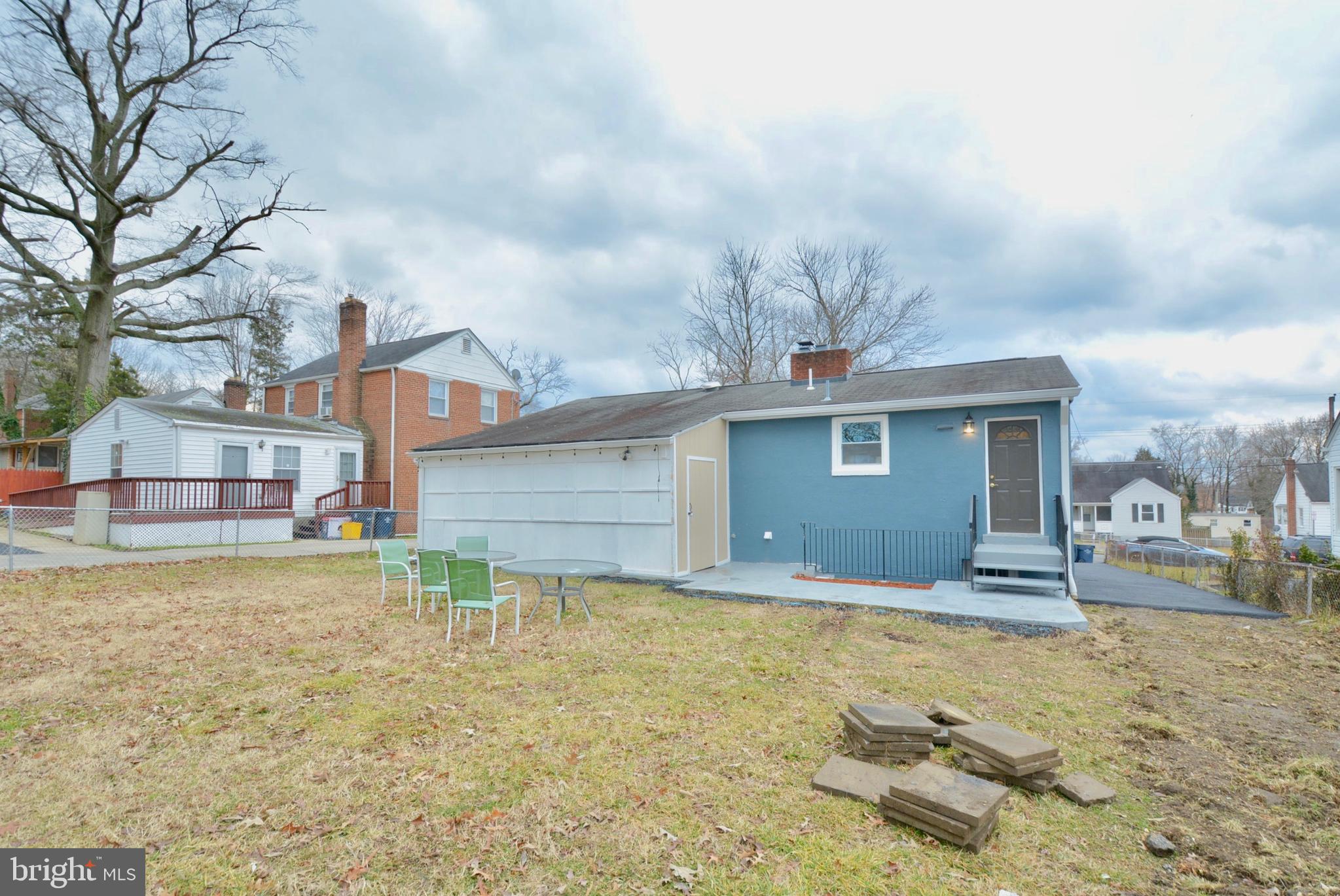 FOREST HEIGHTS - Residential Lease