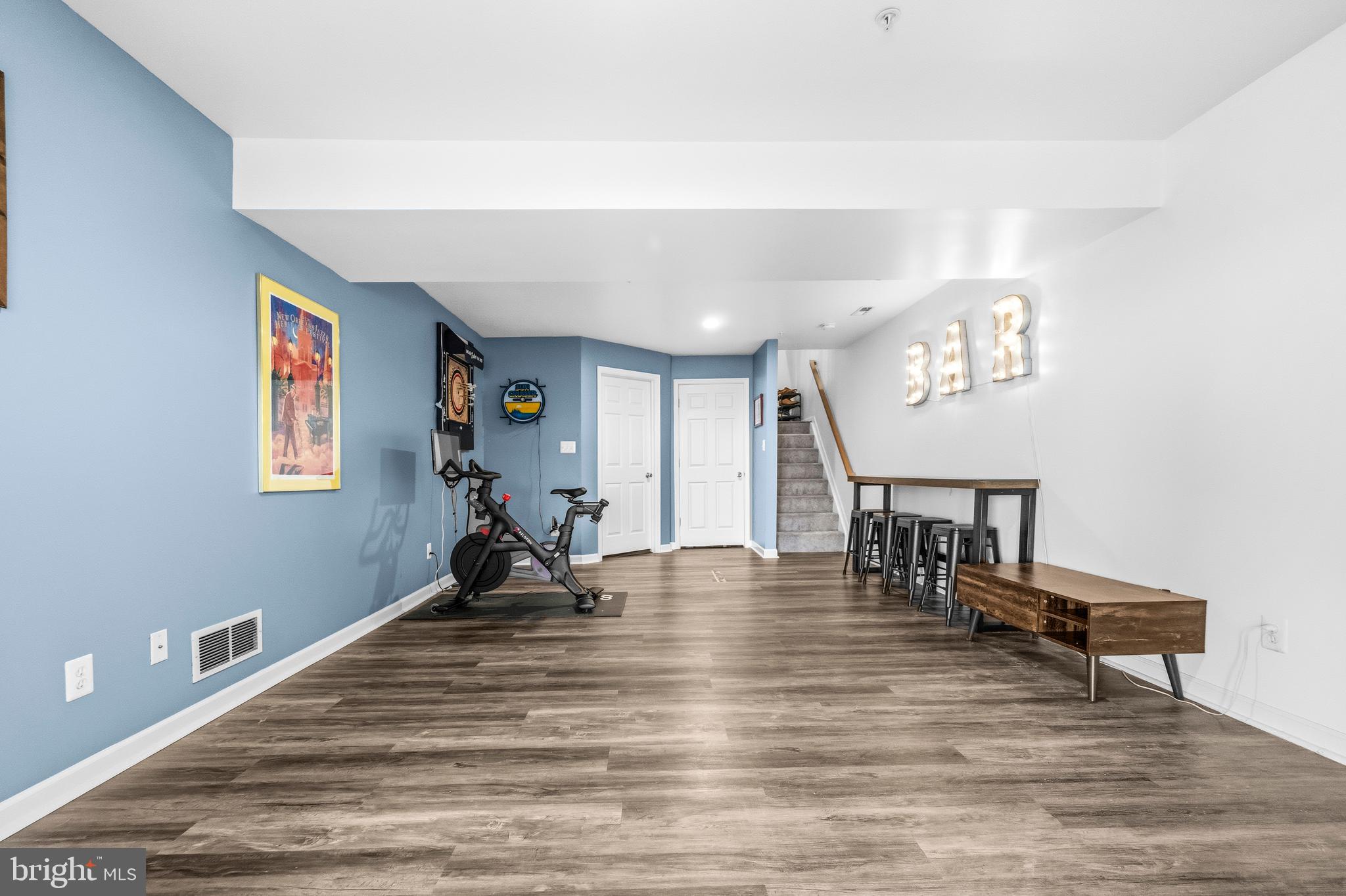 STONEY BEACH - Residential