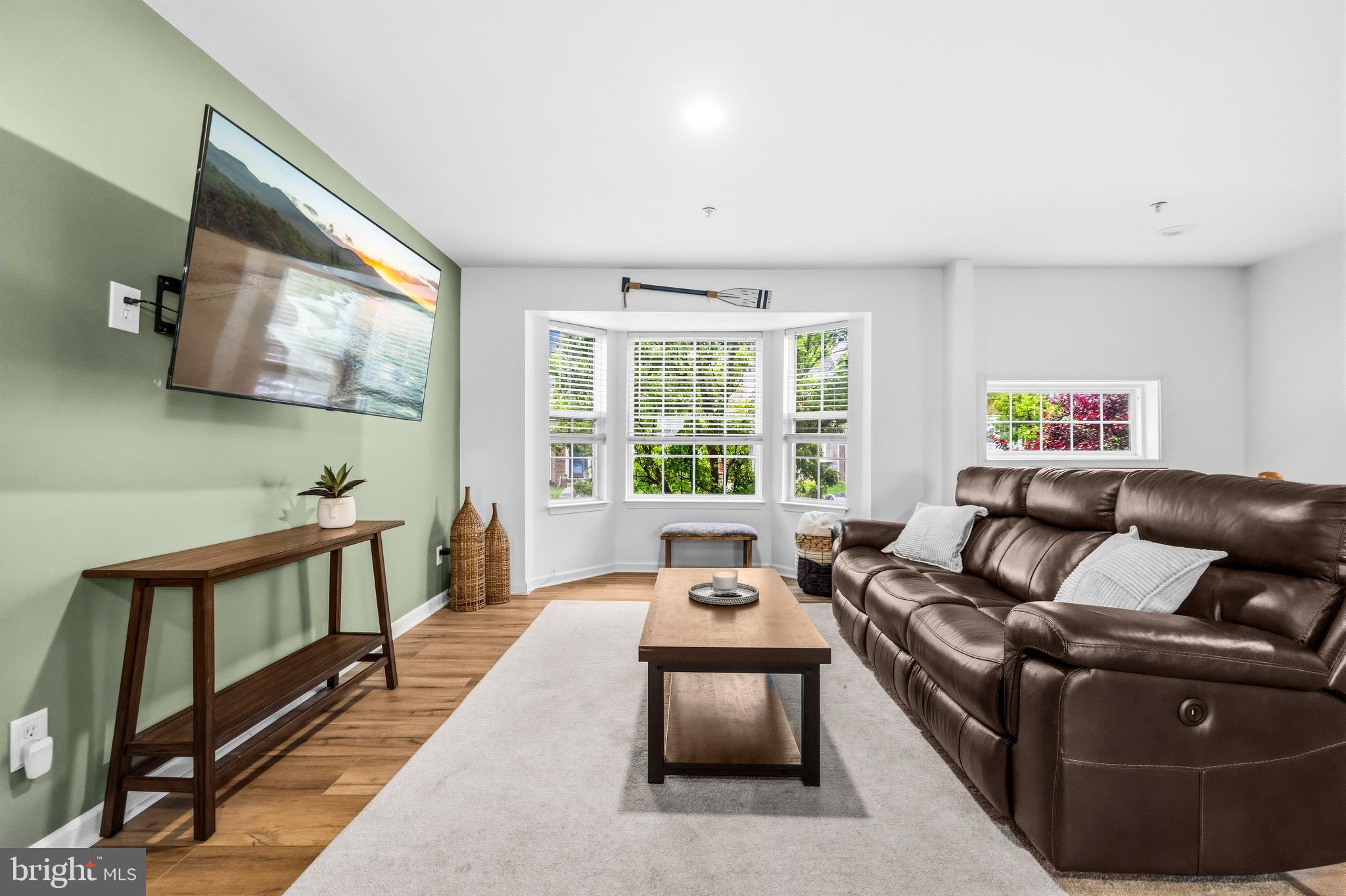 STONEY BEACH - Residential