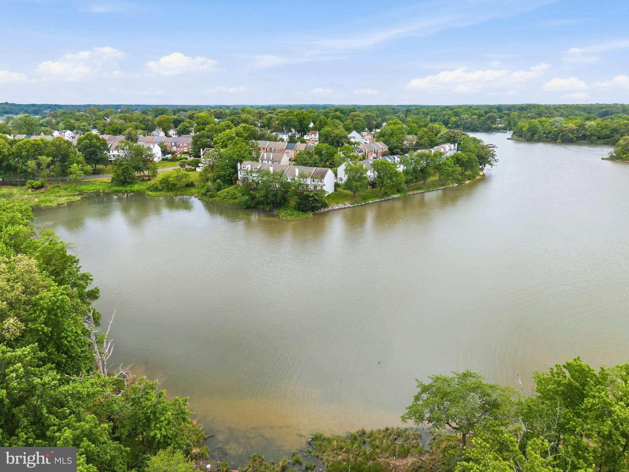 STONEY BEACH - Residential
