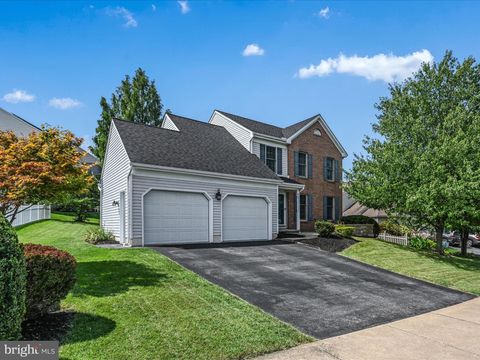 Photo of 114 Misty Lane, EPHRATA, PA 17522 (MLS # PALA2056050)