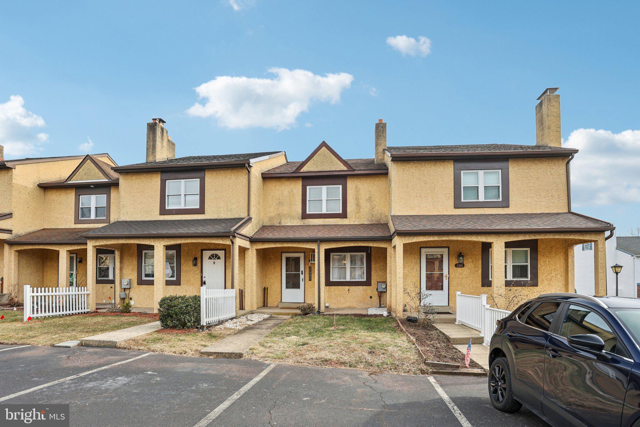 2402 WALNUT RIDGE ESTATE