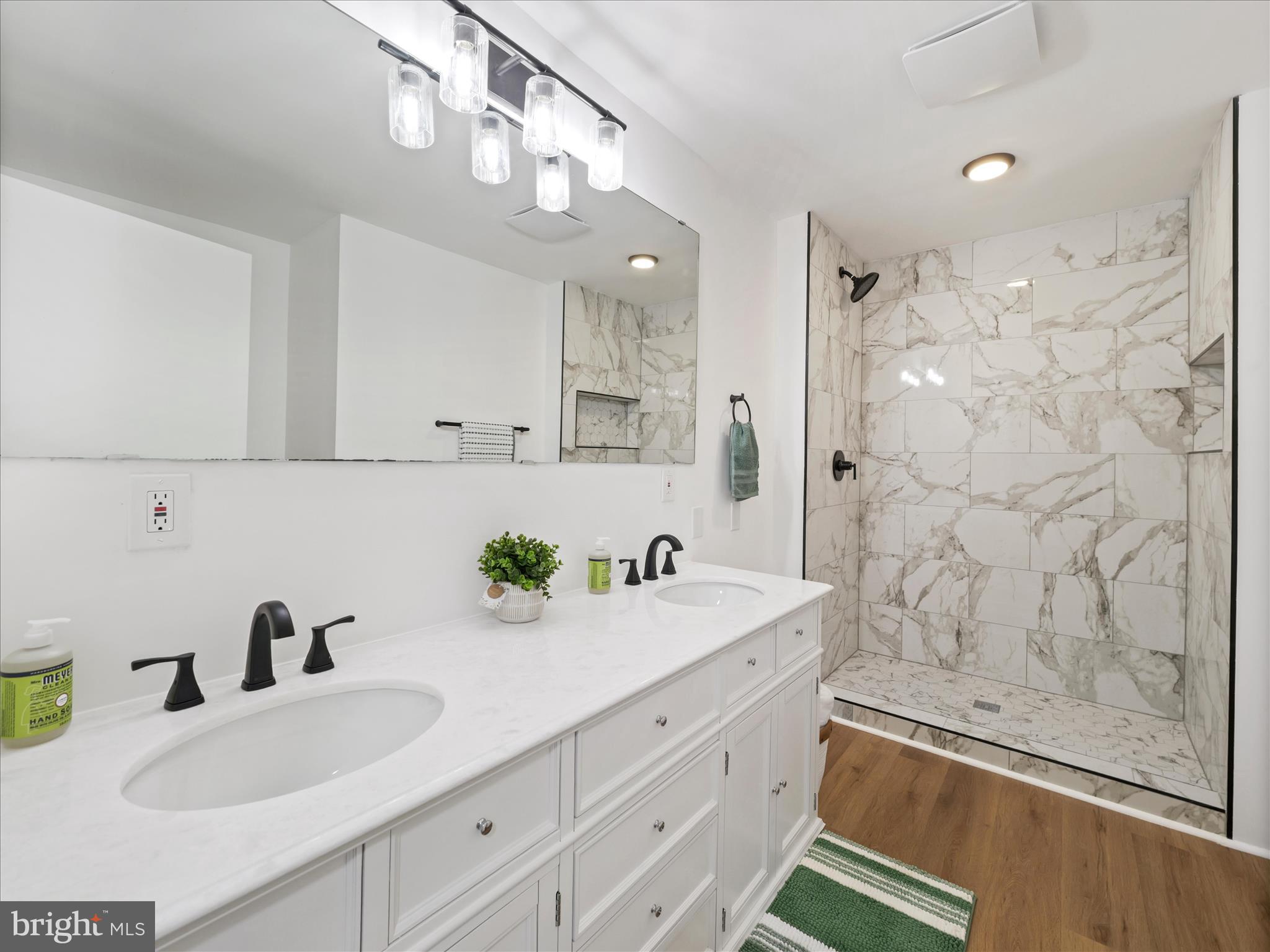 CARROLL HEIGHTS - Residential