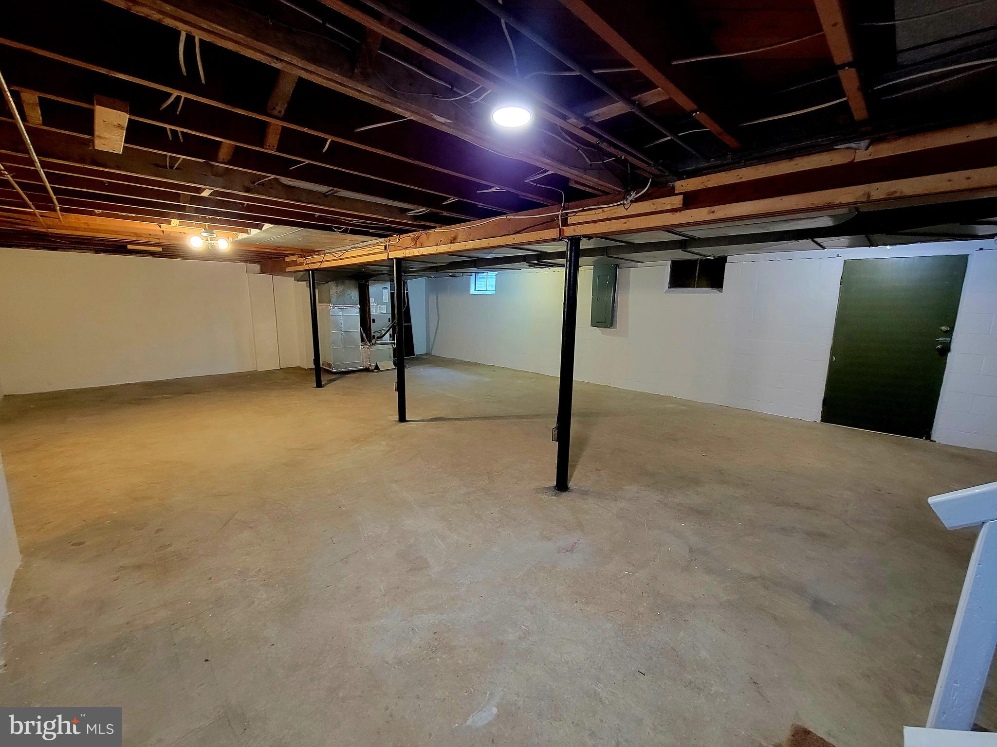 CARROLL HEIGHTS - Residential