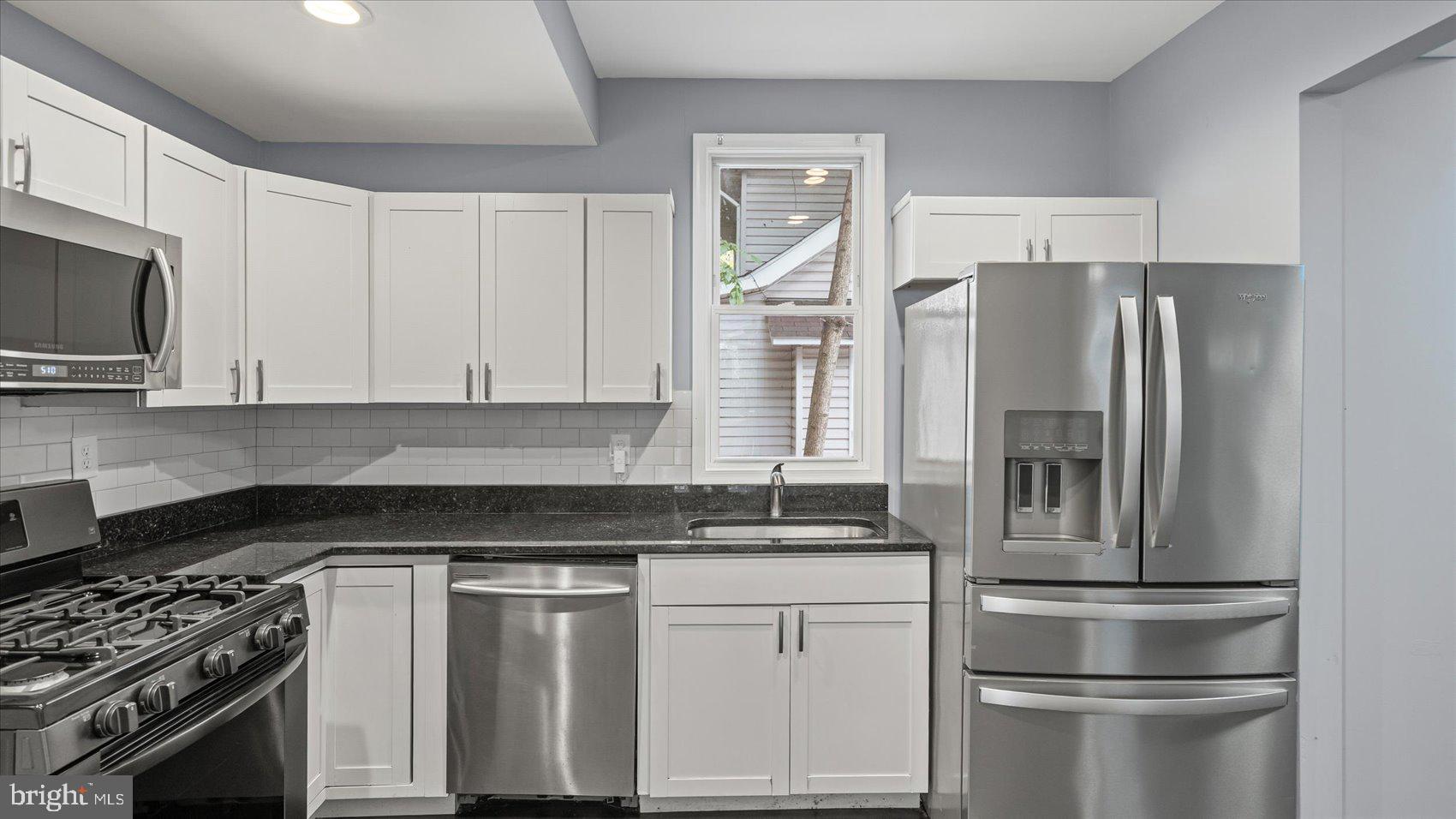 HOWARD PARK - Residential
