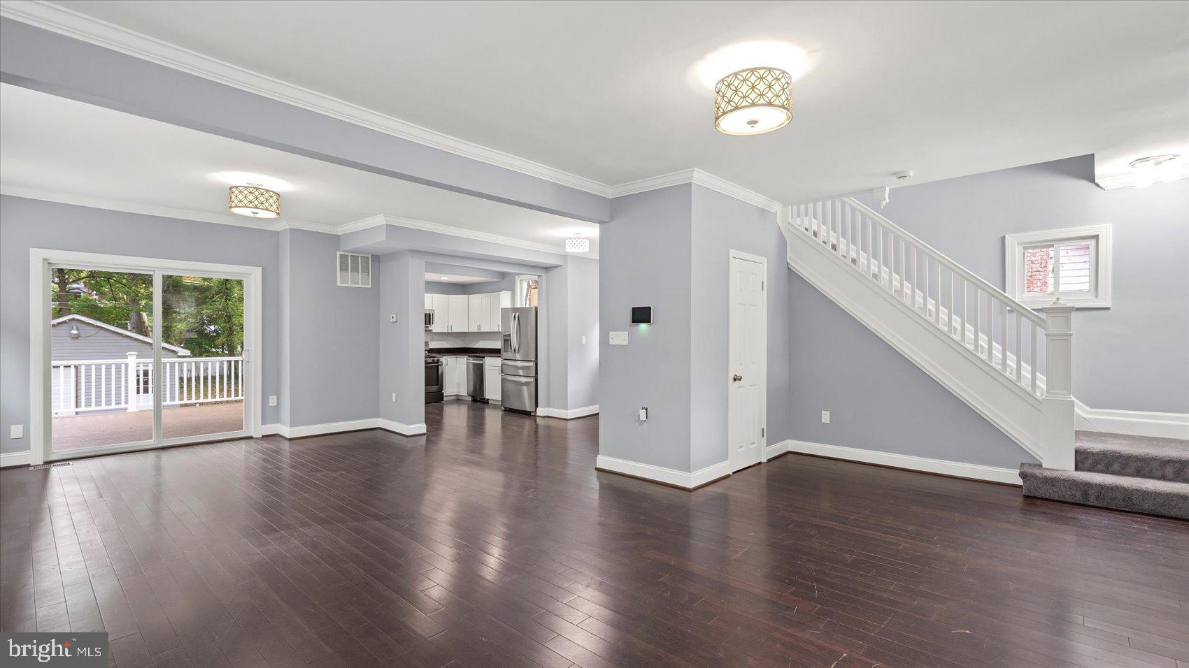 HOWARD PARK - Residential