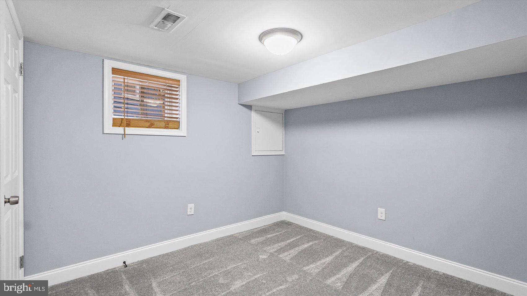 HOWARD PARK - Residential