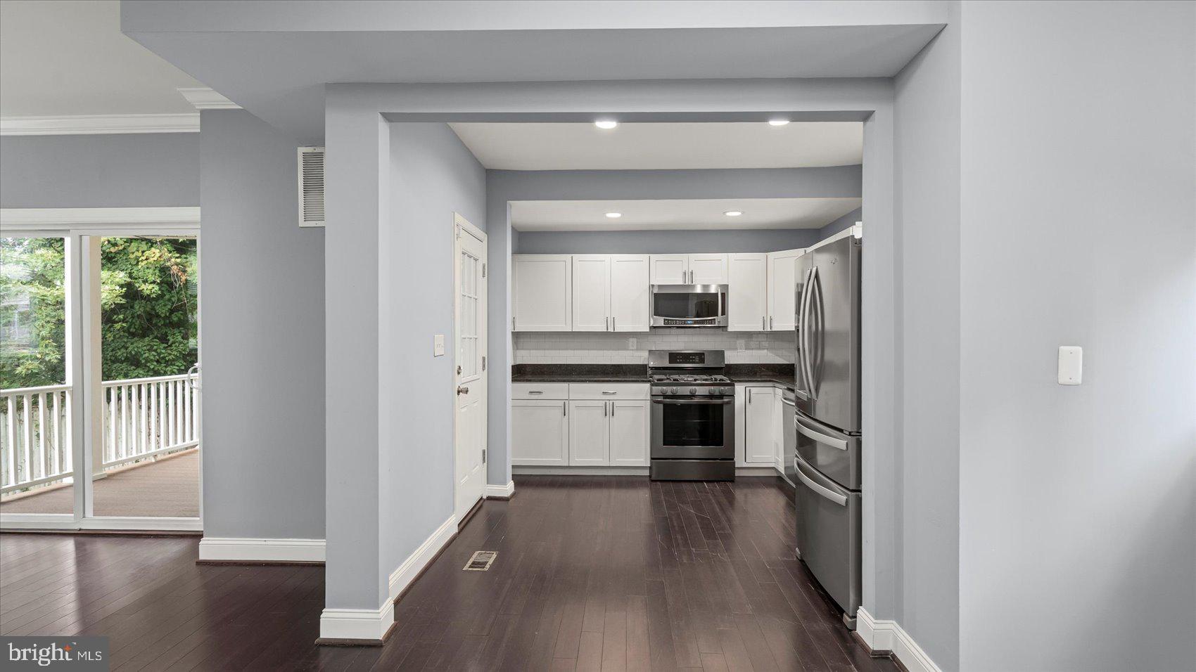 HOWARD PARK - Residential