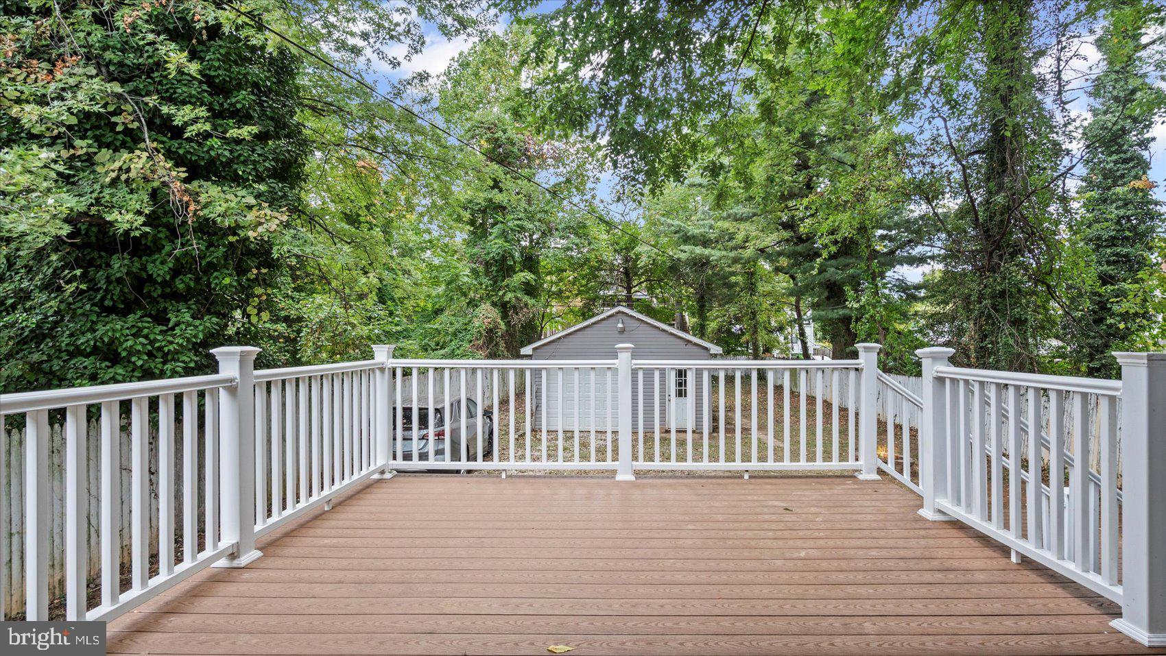 HOWARD PARK - Residential