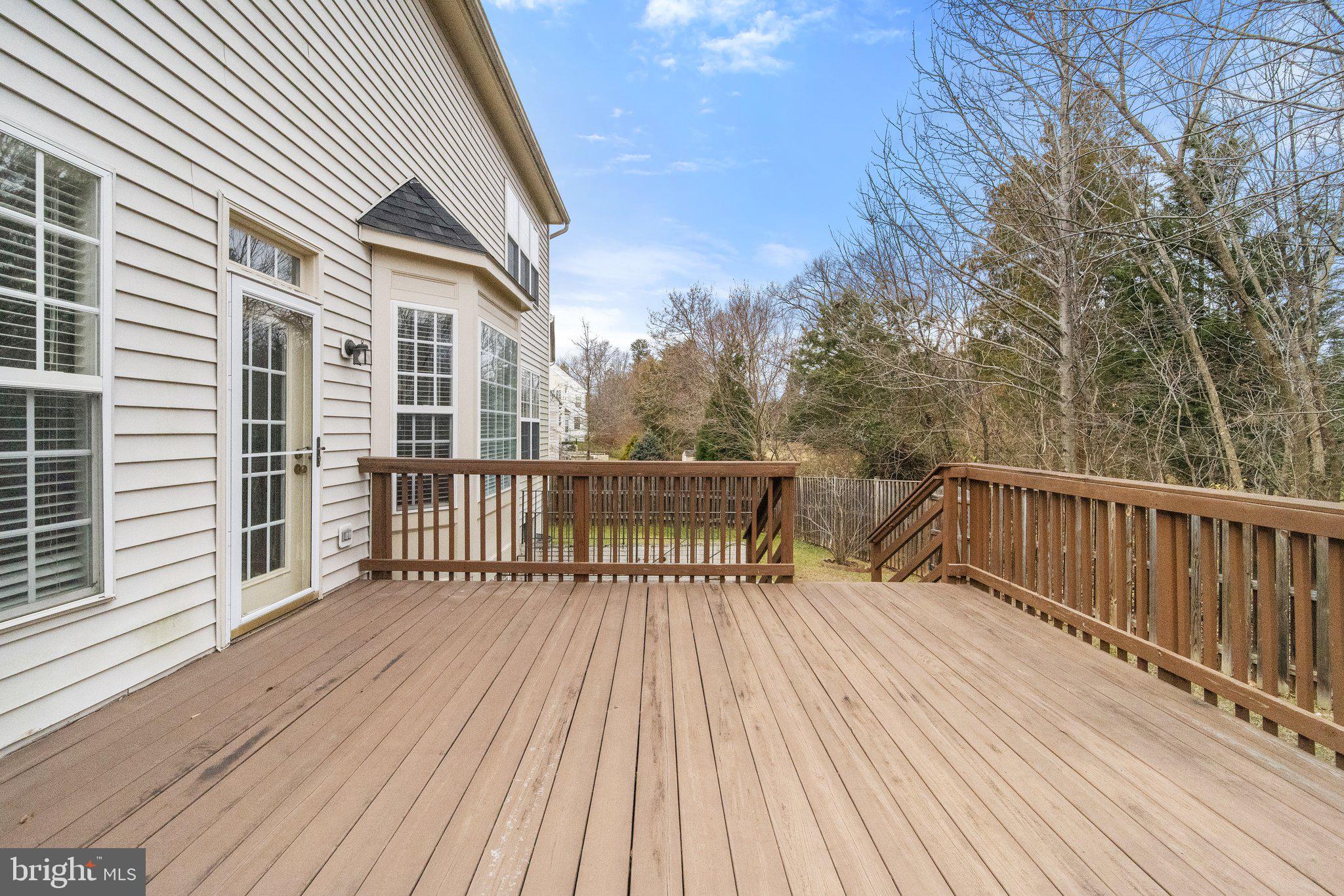 LOCHEWOOD - Residential