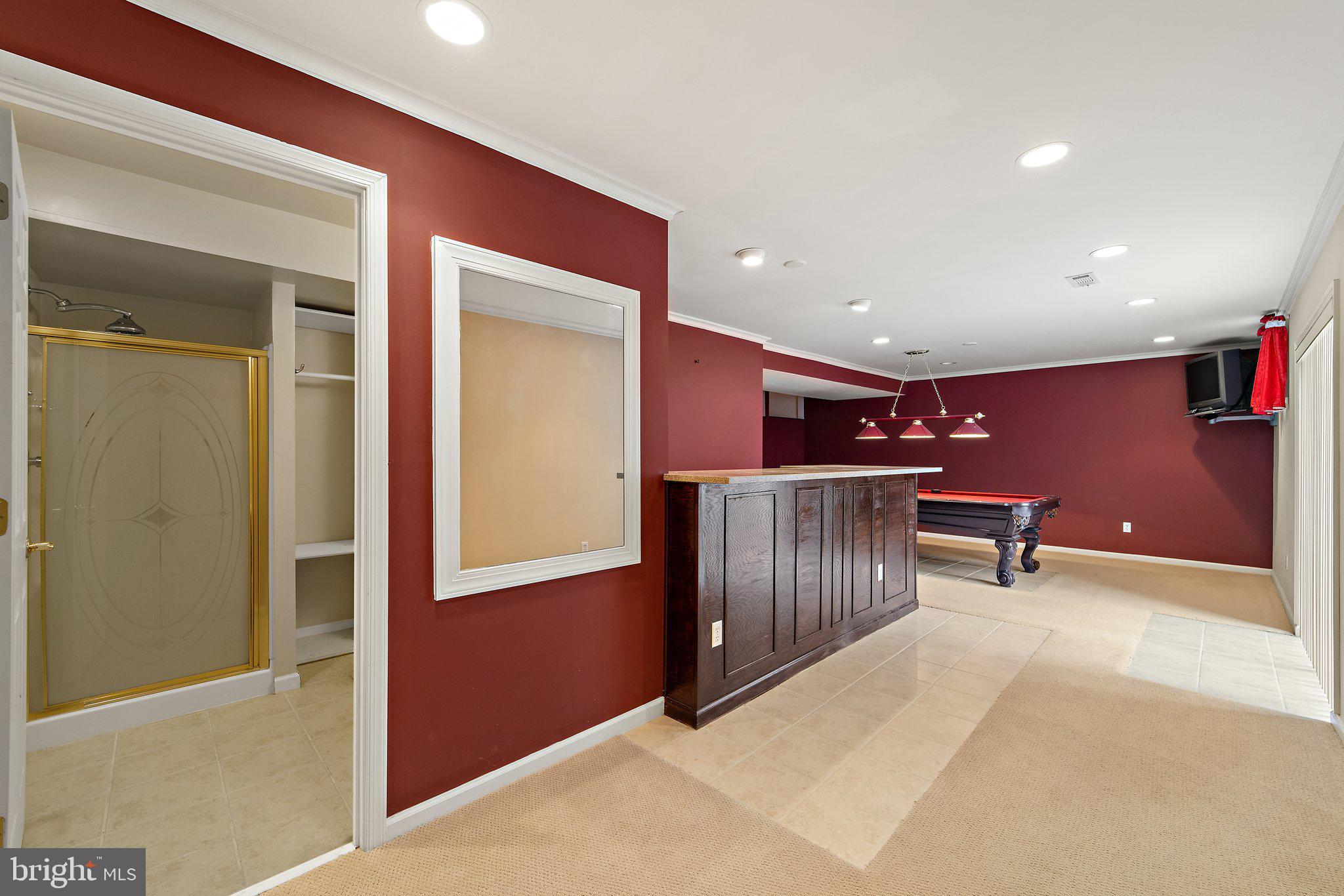 LOCHEWOOD - Residential