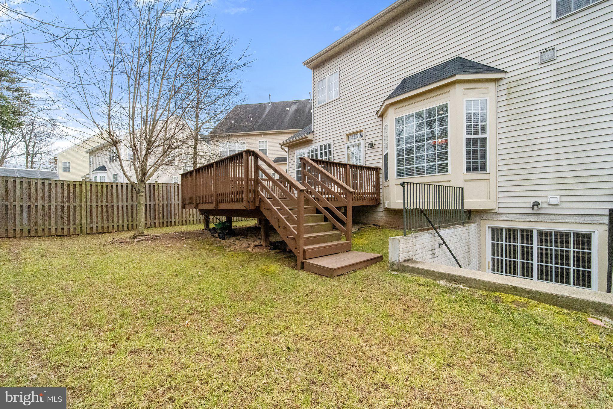 LOCHEWOOD - Residential