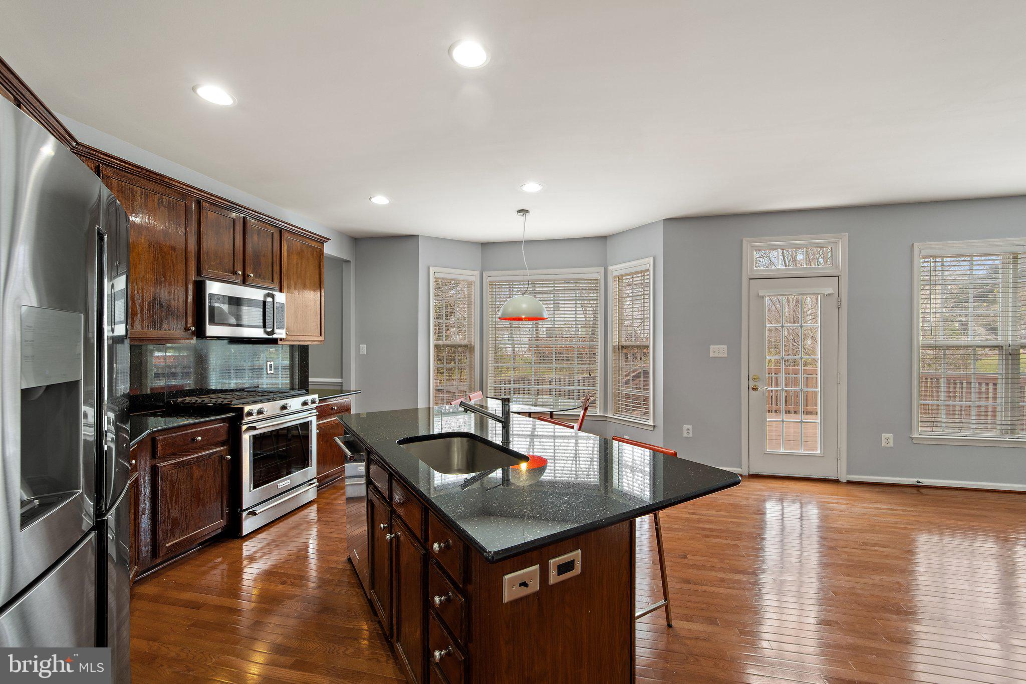 LOCHEWOOD - Residential