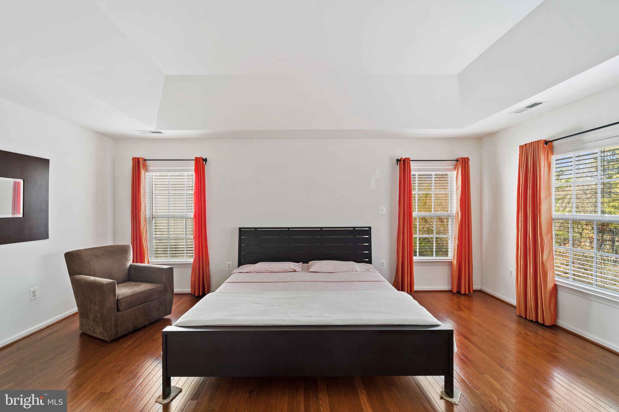 LOCHEWOOD - Residential