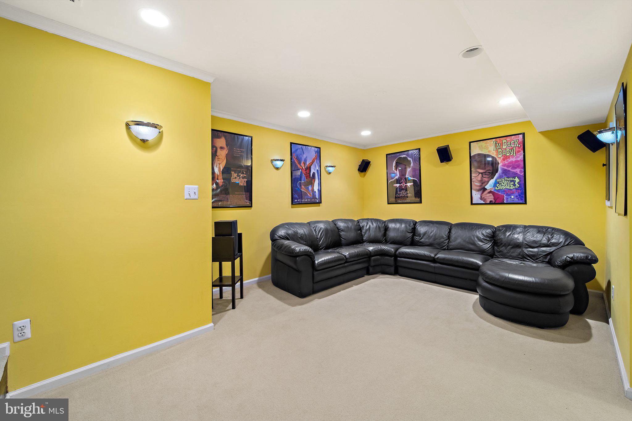 LOCHEWOOD - Residential