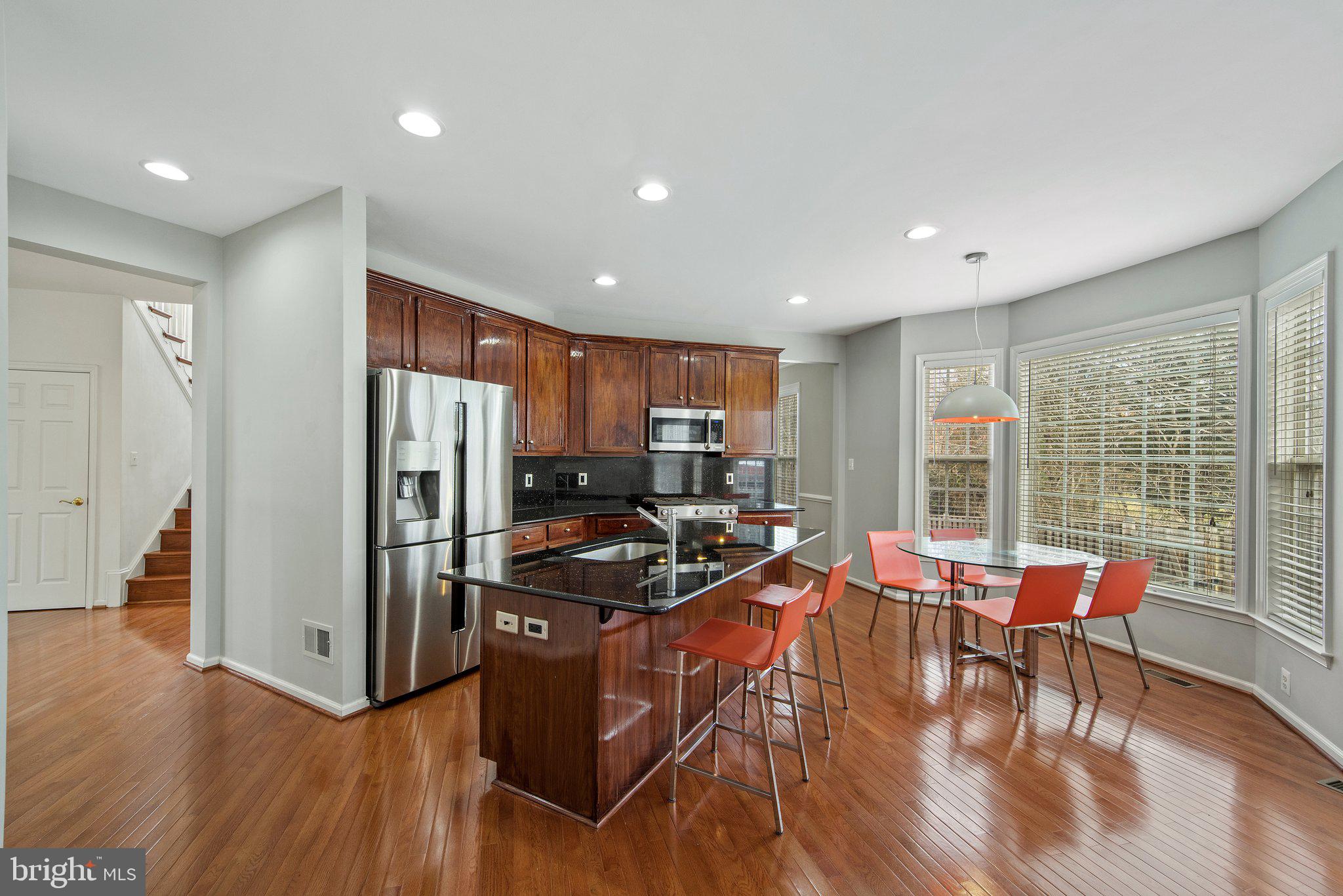 LOCHEWOOD - Residential