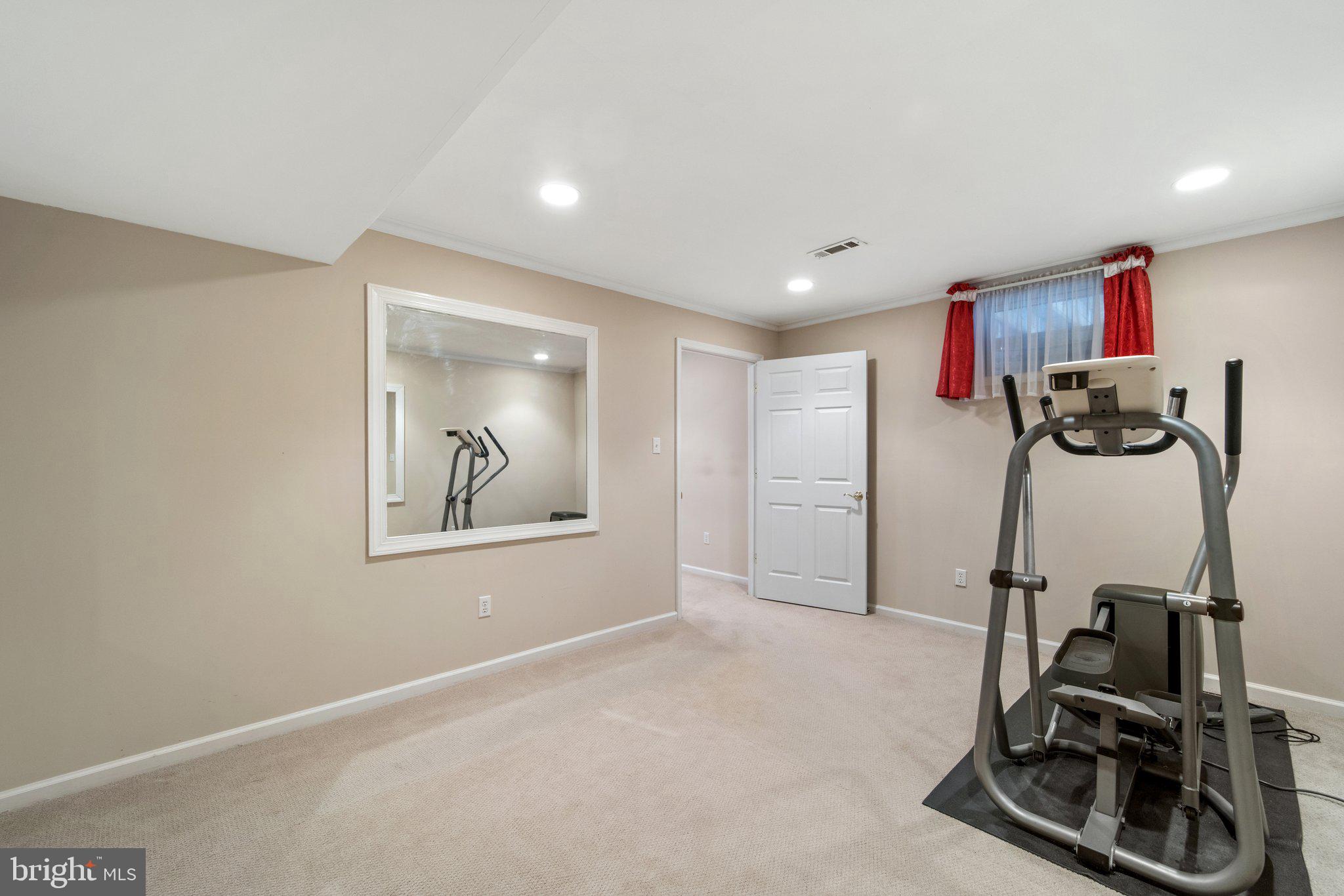 LOCHEWOOD - Residential