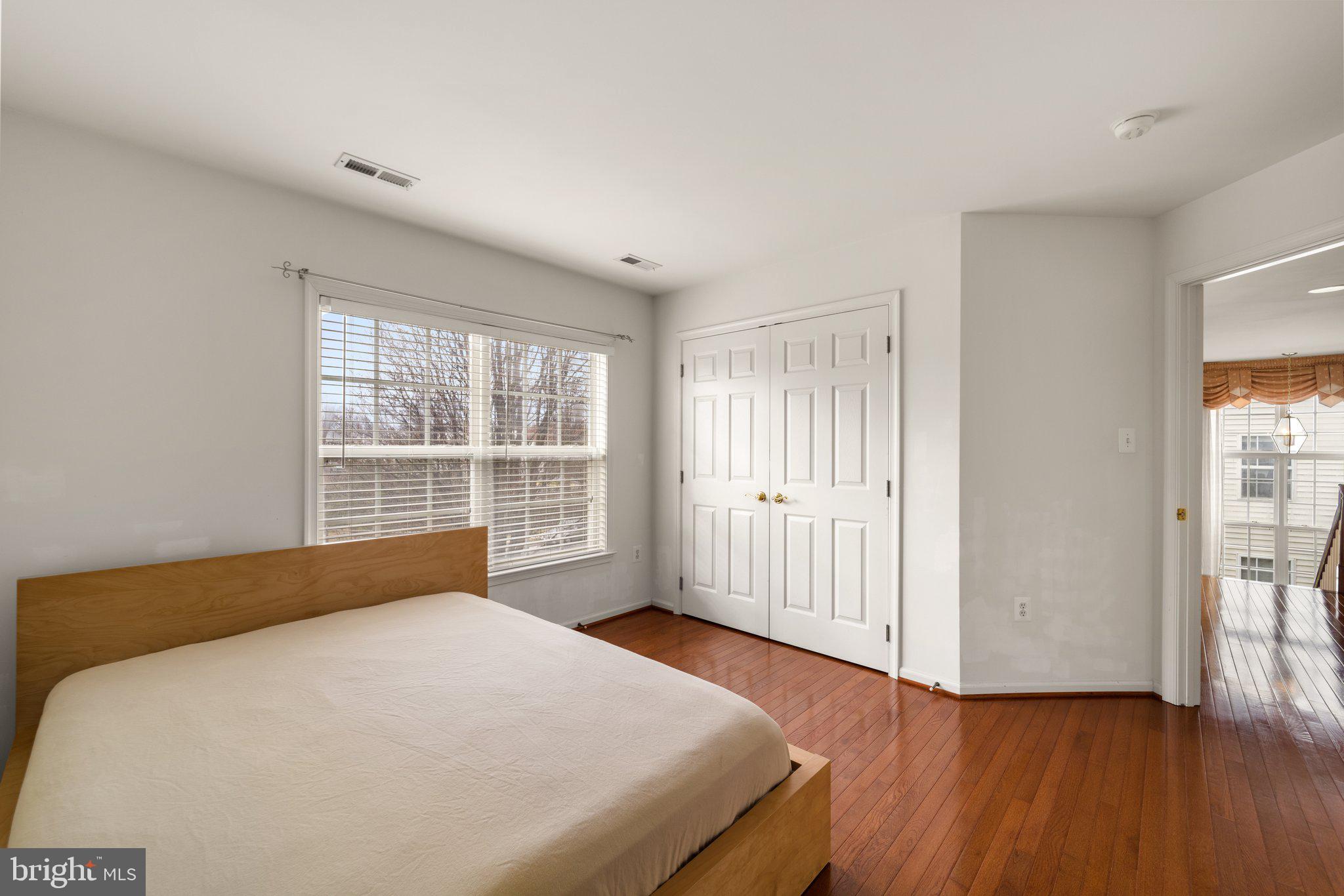 LOCHEWOOD - Residential