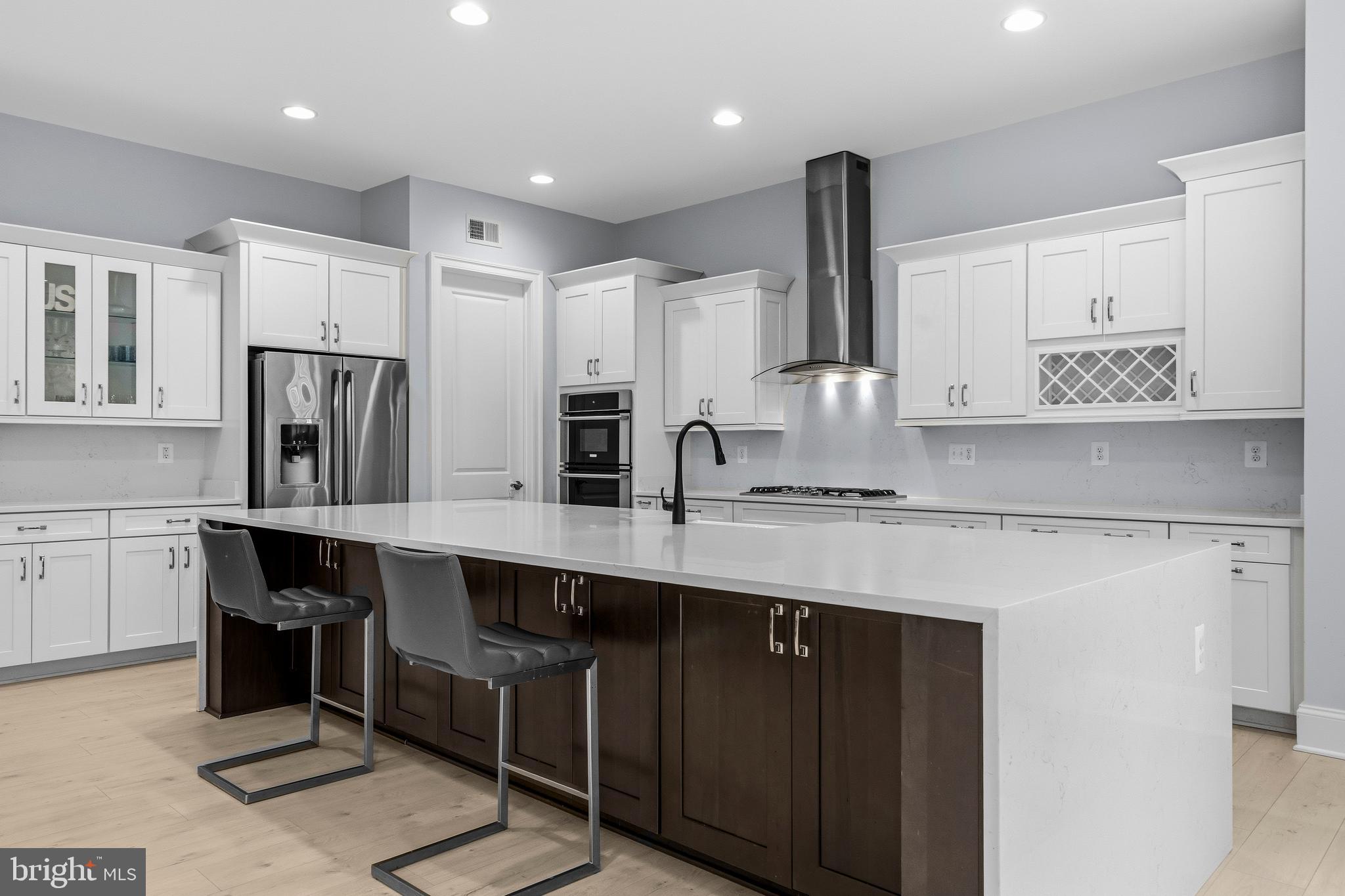 SUMMERHOUSE LANDING - Residential