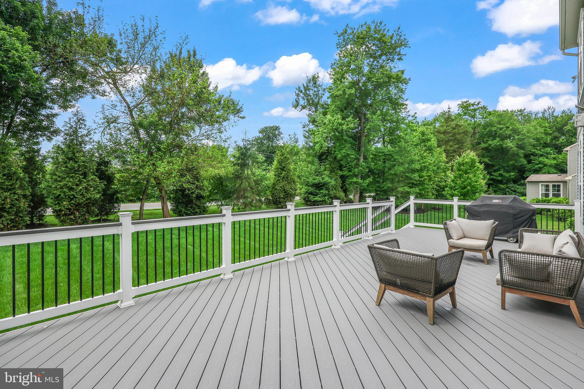 SUMMERHOUSE LANDING - Residential