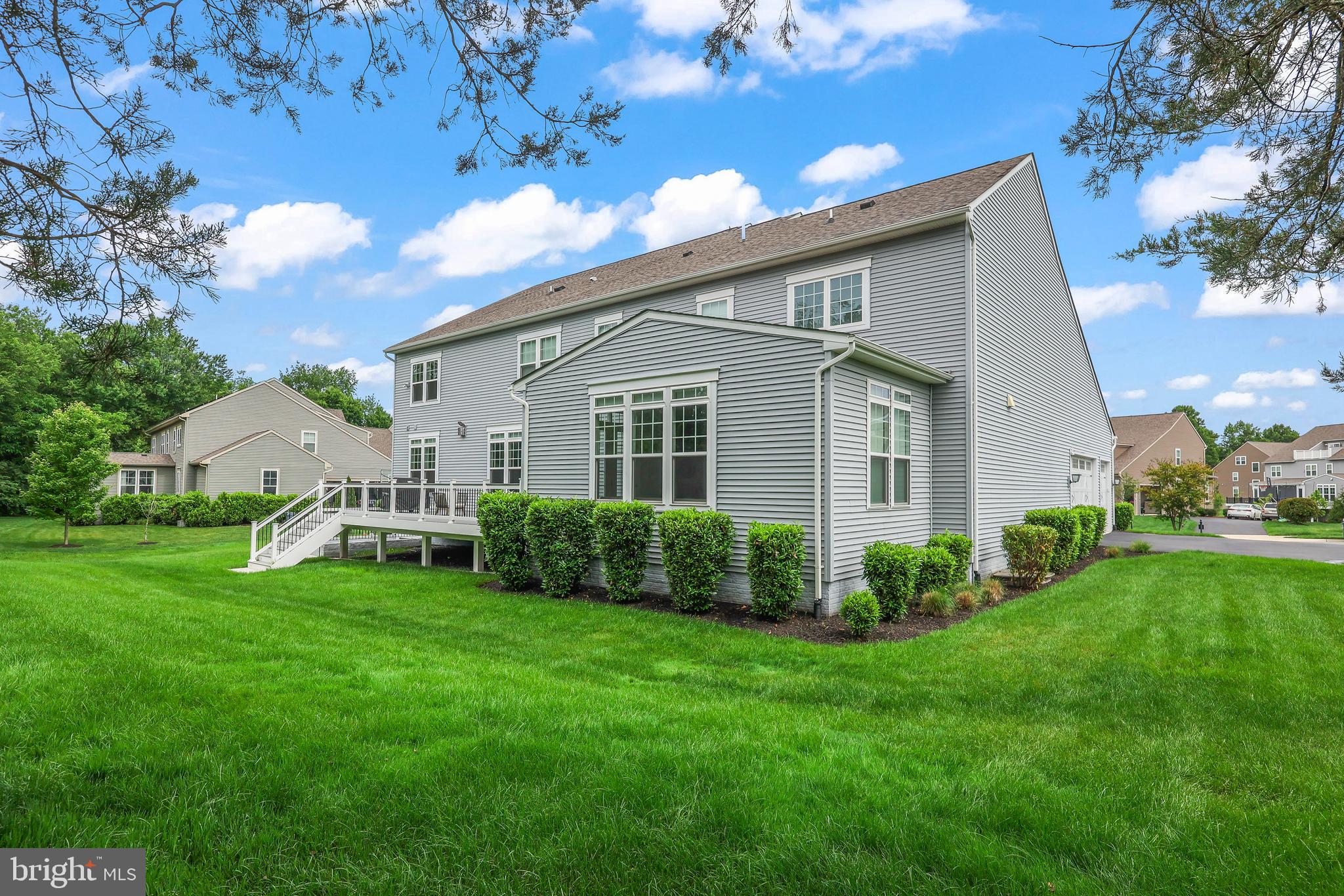 SUMMERHOUSE LANDING - Residential