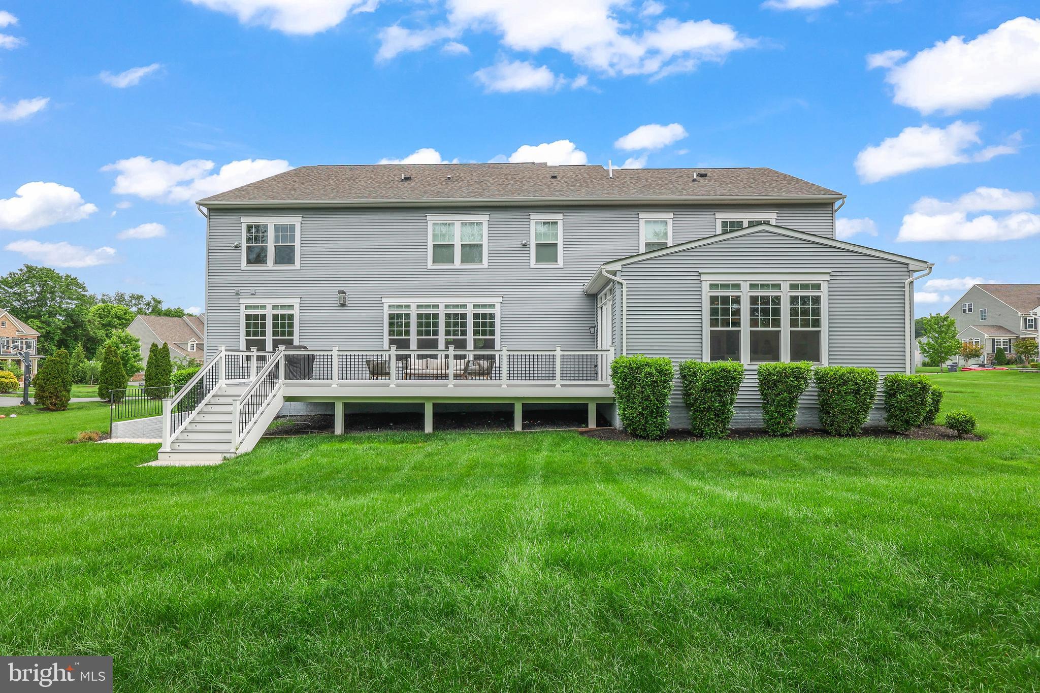 SUMMERHOUSE LANDING - Residential