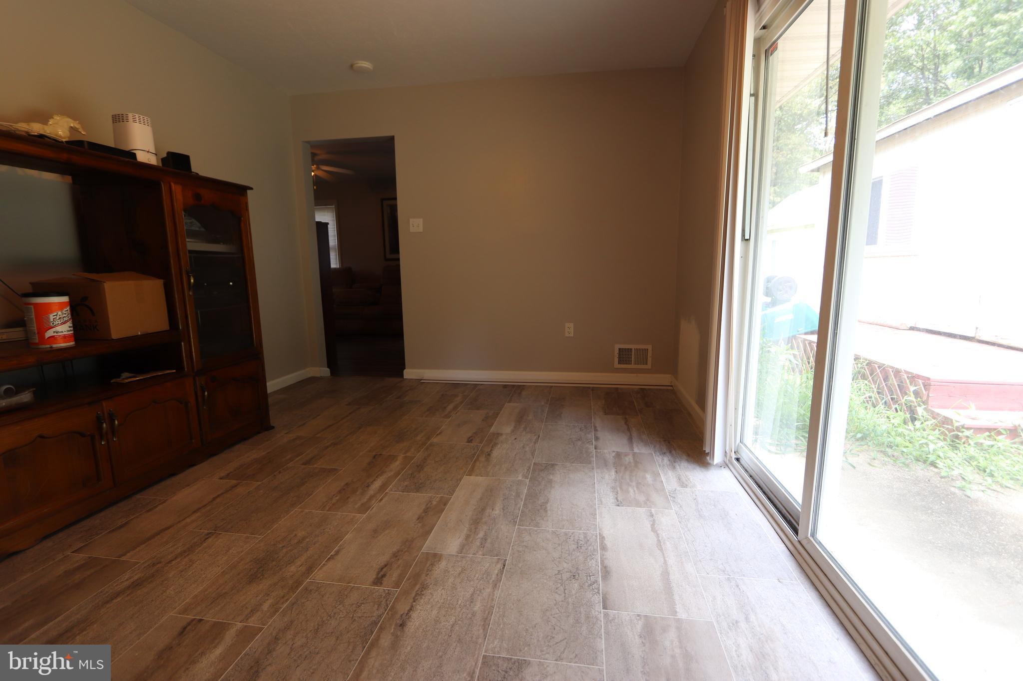 ST CHARLES - CARRINGTON - Residential