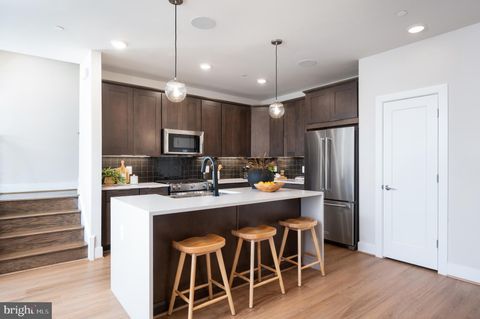 114 PEPPERELL STREET ALEXANDRIA VA 22304