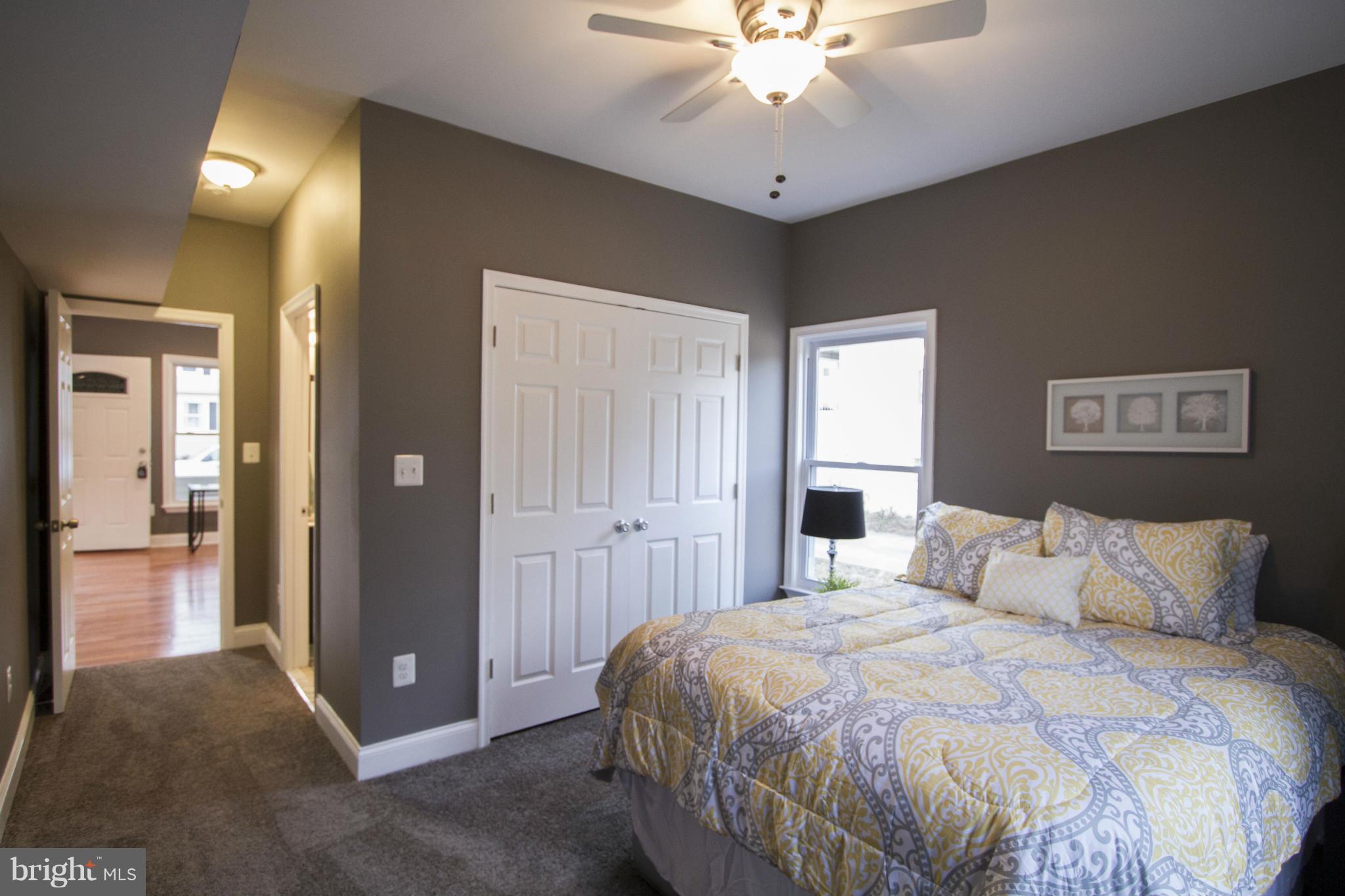 KENSINGTON - Residential