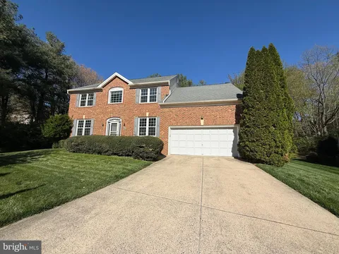 10004 Manor Place, Fairfax, VA MLS: VAFX2312394