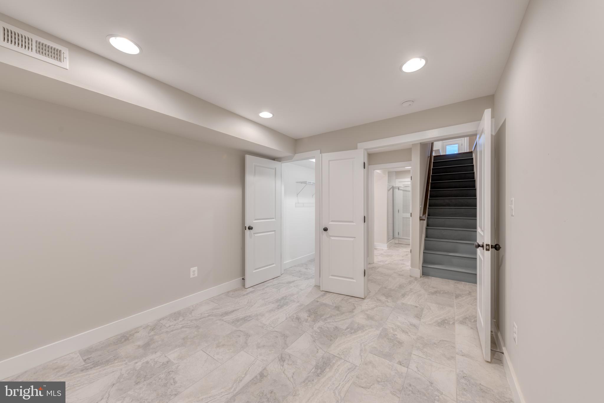 FEDERAL HILL HISTORIC DISTRICT - Residential Lease