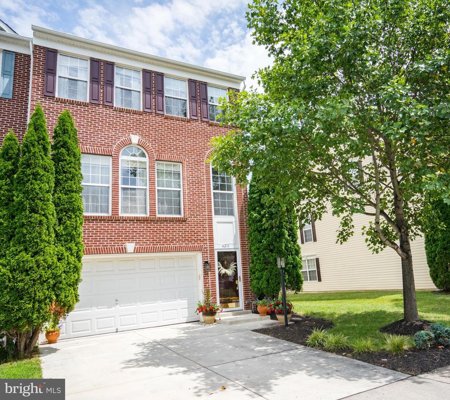 OMG! You have found it, Congratulations! You don't want to miss out on this beautifully renovated and pristine conditioned End-unit home in Heart of Haymarket.  This home is move in ready and has been updated from top to bottom. Welcome into well-lit home surrounded by the windows and offers engineer wood flooring on the stairs and main level as you enter. Formal dining room has been converted to extend the living room space with wall moldings throughout. Large dining room area off gorgeously renovated kitchen. All stainless appliances. All 3 level bump out adds additional spaces/square footage throughout the home. Sitting area off of kitchen is great for reading or to have a cup of tea. Engineering flooring continues to upper stairs and hallway area. Large laundry room on the upper level with front loader laundry machines. Spacious primary bedroom with vaulted ceiling. Primary bedroom has not just one but TWO walk in closets. Elegant primary bathroom has vaulted ceiling and a skylight. It has 2 vanities and a large soaking tub and separate shower stall. Let's go down to the basement where it has custom built in office area with 2 desks and storage spaces. Completely renovated full bathroom has all the beautiful tiles and vanity. Additional bump out in the basement has a room with separate pocket doors for the privacy. Large fenced in backyard with beautiful garden. Trampoline and exterior outdoor lights will convey with property. Community offers community pool, basketball court, tennis court and tot lots. Plenty of parking throughout the community.  Nearby commuter lot, Novant hospital, shopping centers, restaurants and major routes(I-15 and Hwy 66) Welcome home!