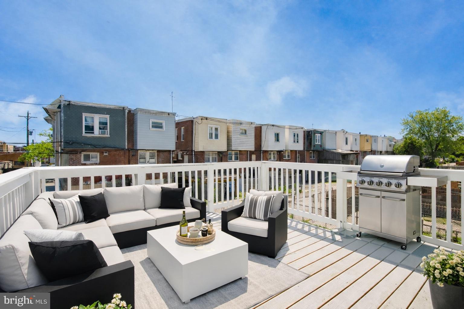 WEST OAK LANE - Residential